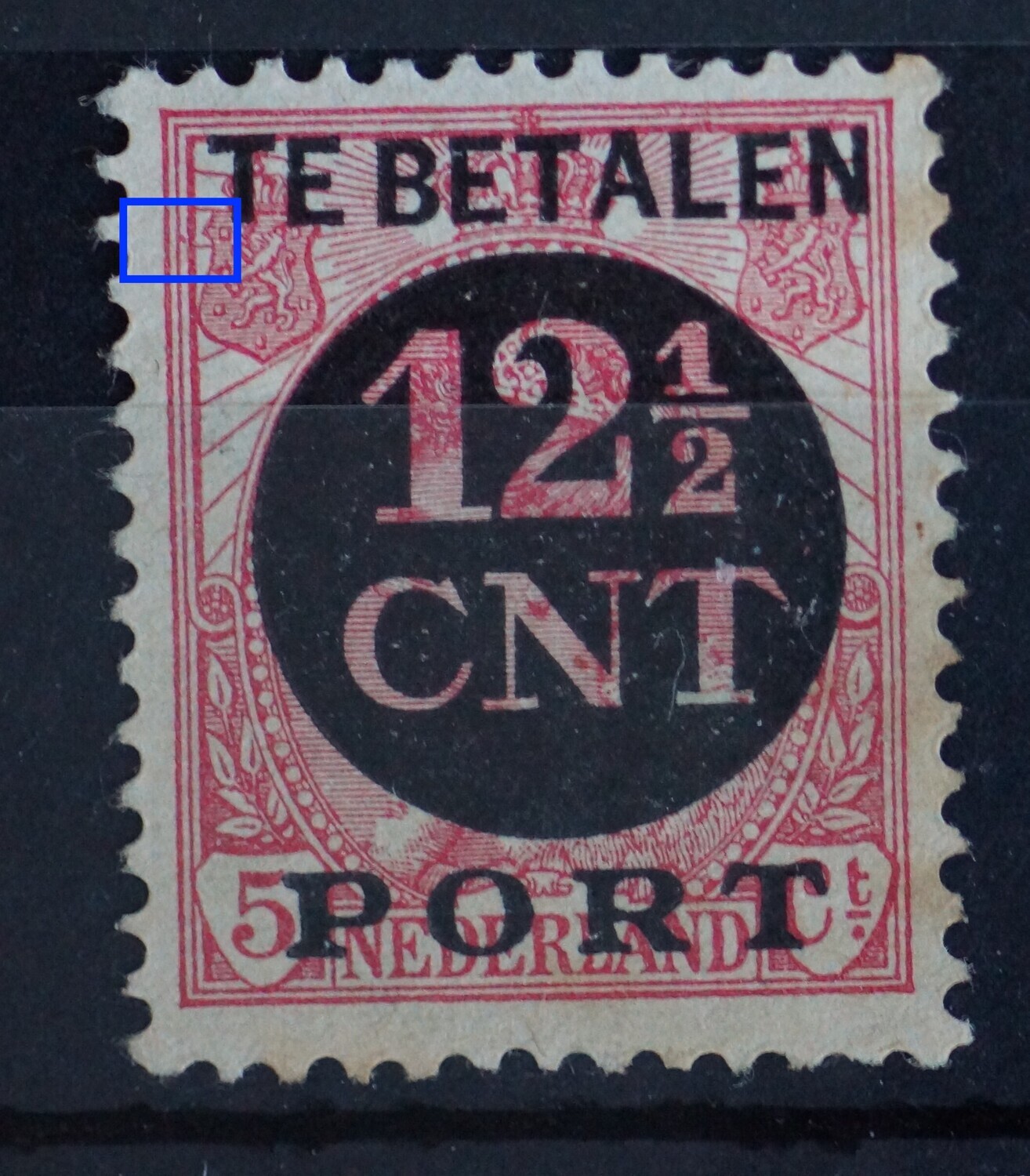 NVPH P68 - rode punt bij linker wapenschild
