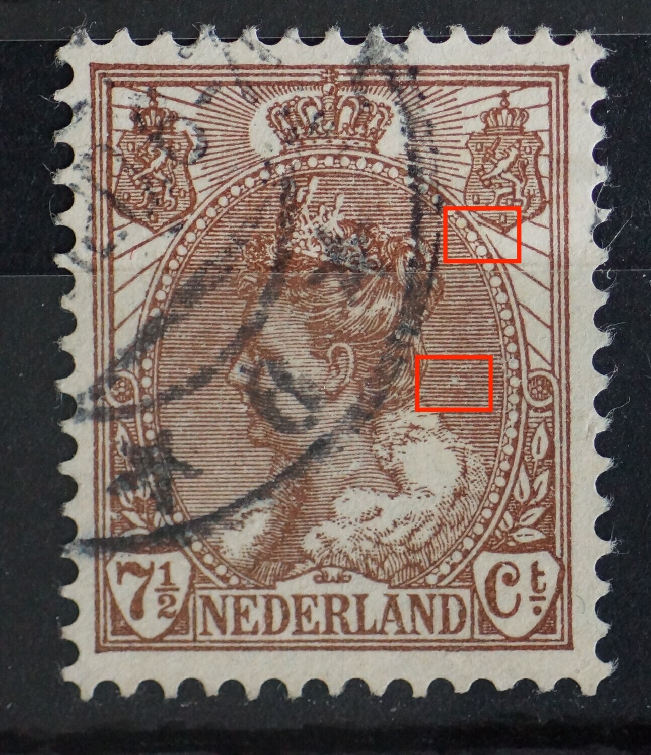 NVPH 61 - breuk in rand medaillon en in arcering