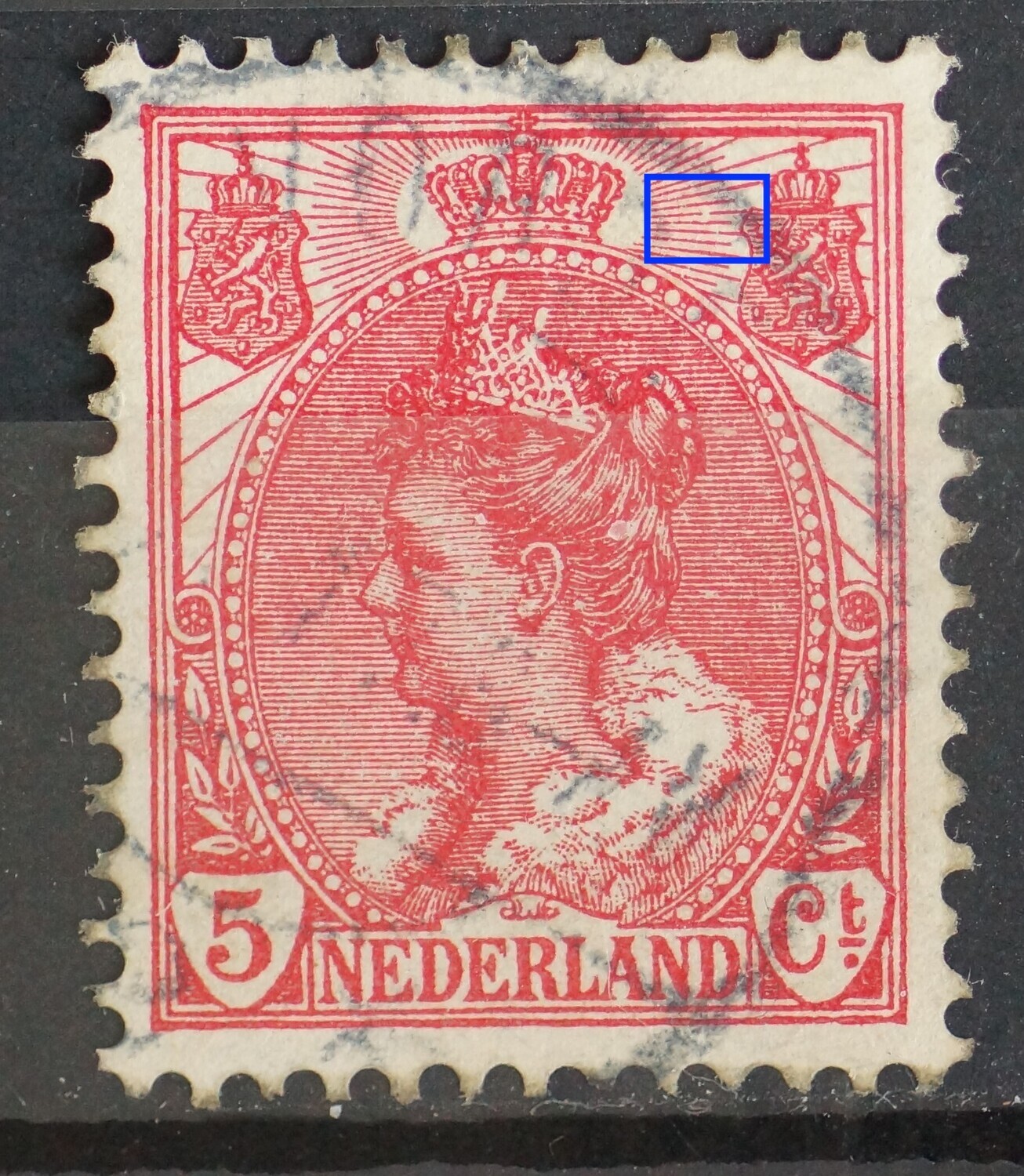 NVPH 60 - breuk in straal rechts van kroon