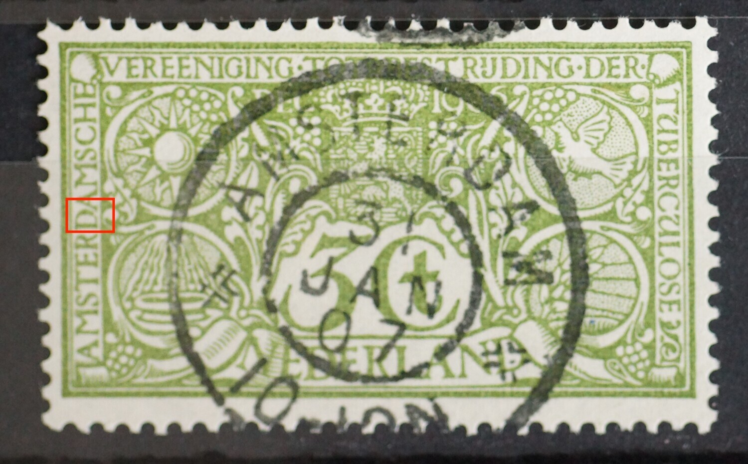 NVPH 85 - breuk in de D van AMSTERDAMSCHE