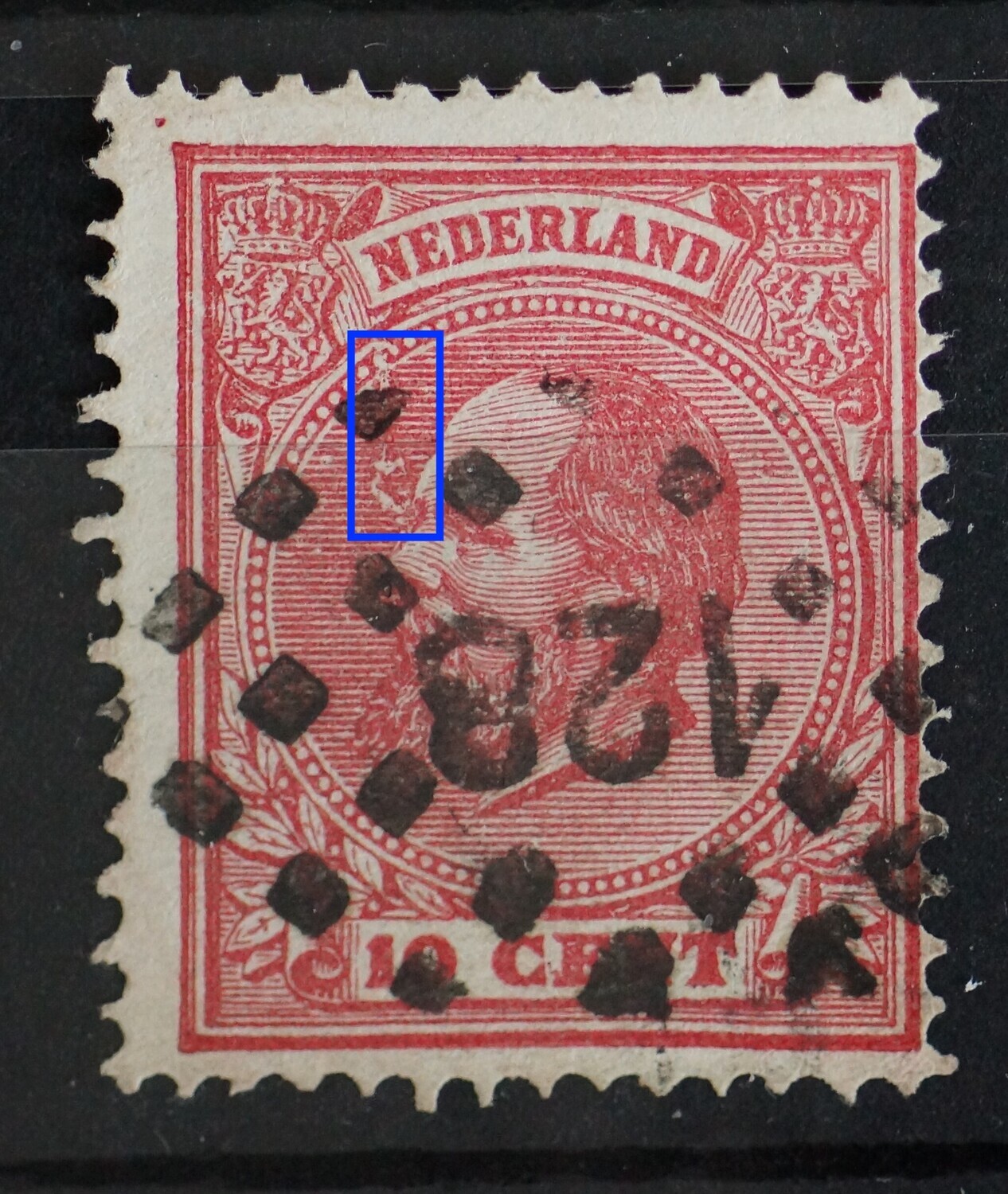 NVPH 21 - beschadigde arcering en parelrand links