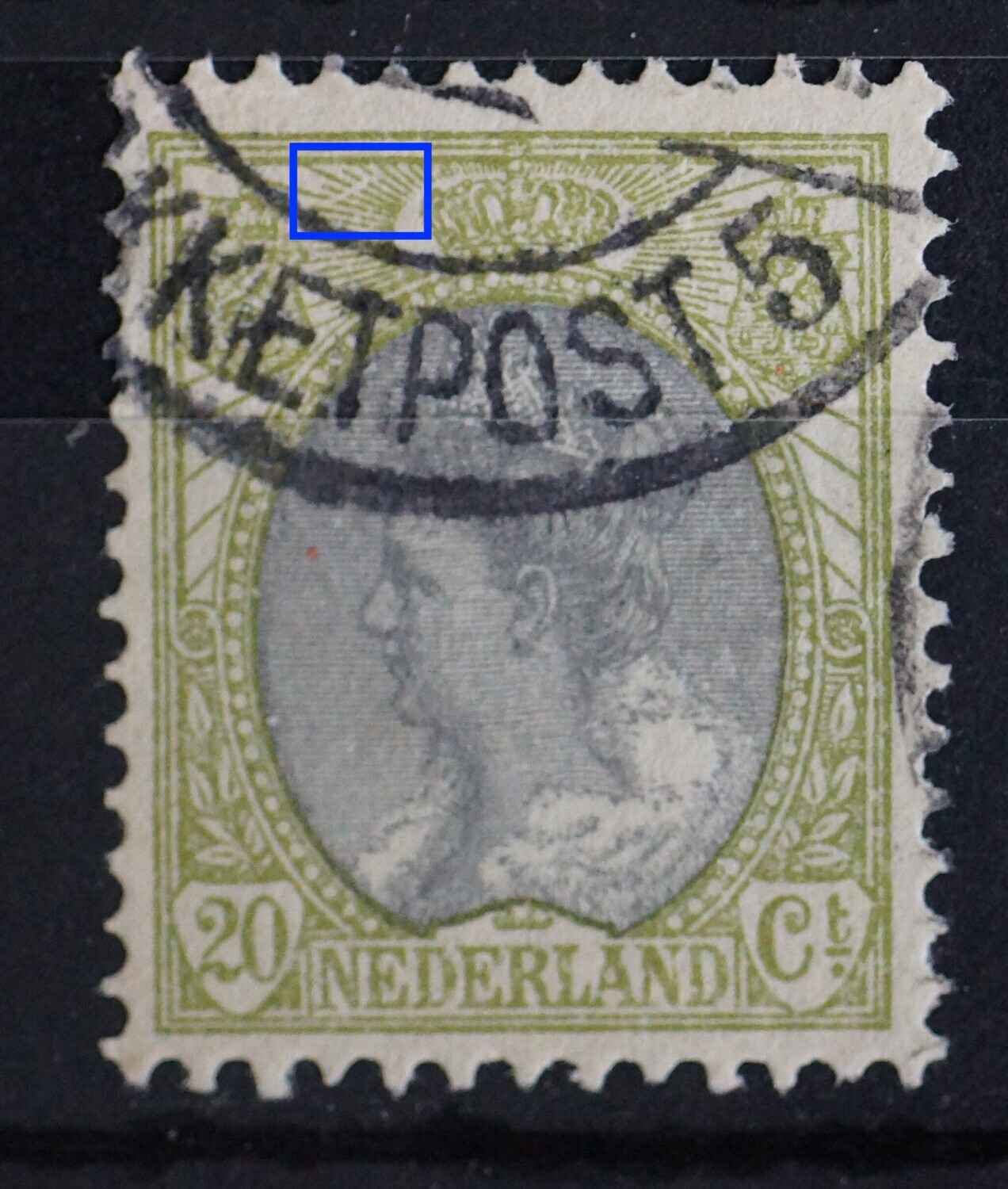 NVPH 69 - brede witte kras in arcering links van kroon