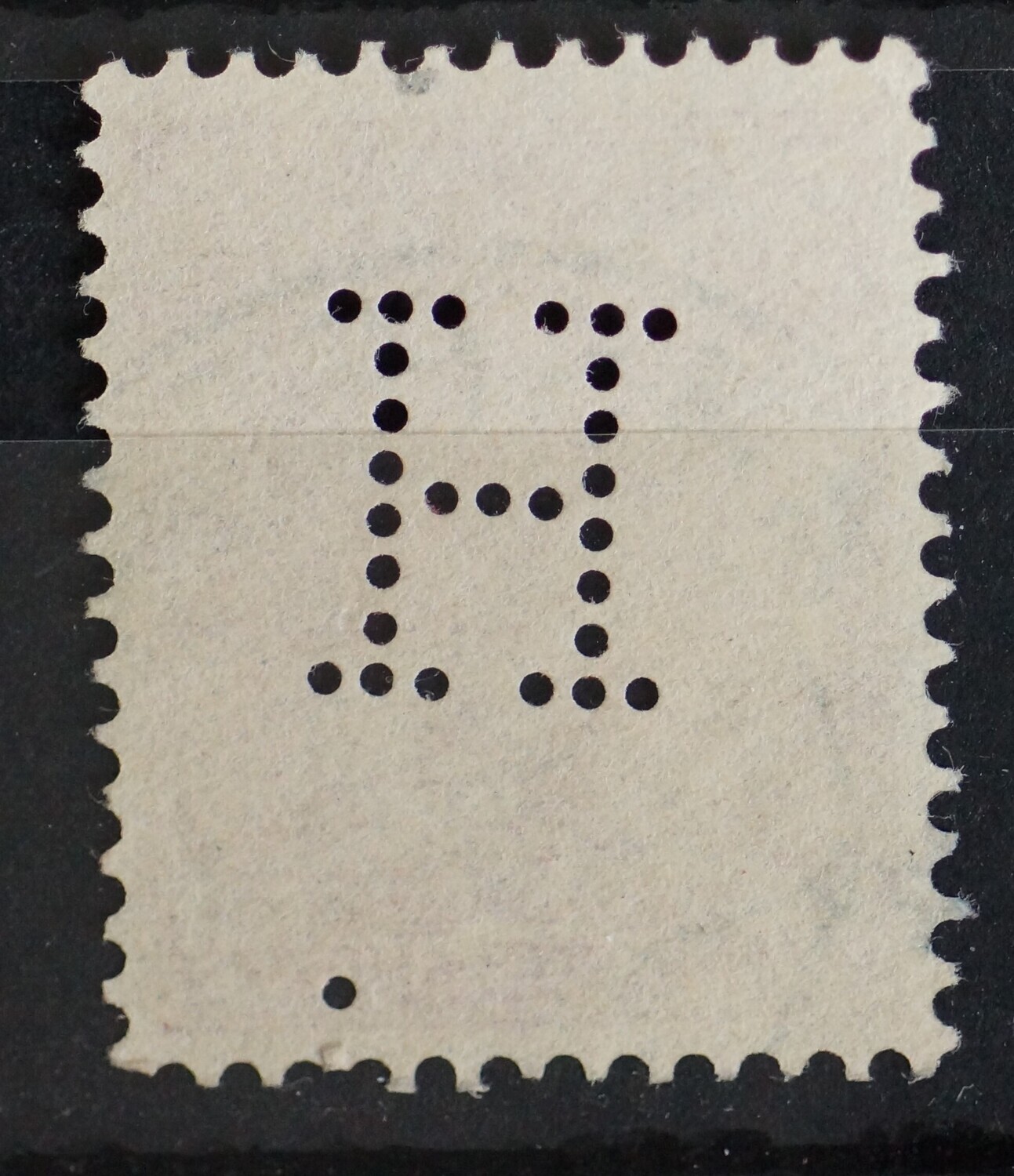 H in NVPH 60 (kortebalk Amsterdam)