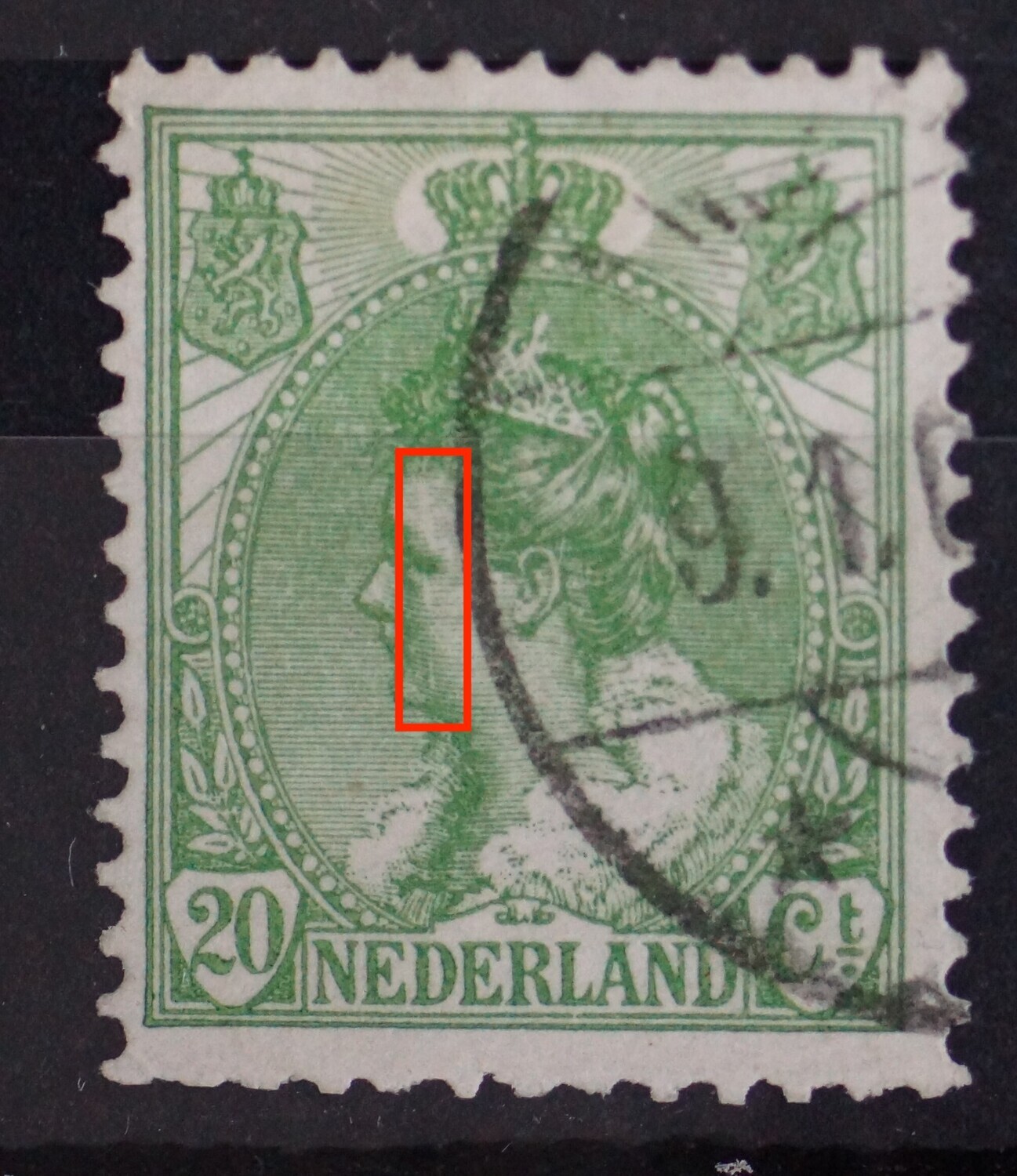 NVPH 68 - onderbroken verticale kras in het gezicht NVPH 68 - onderbroken verticale kras in het gezicht