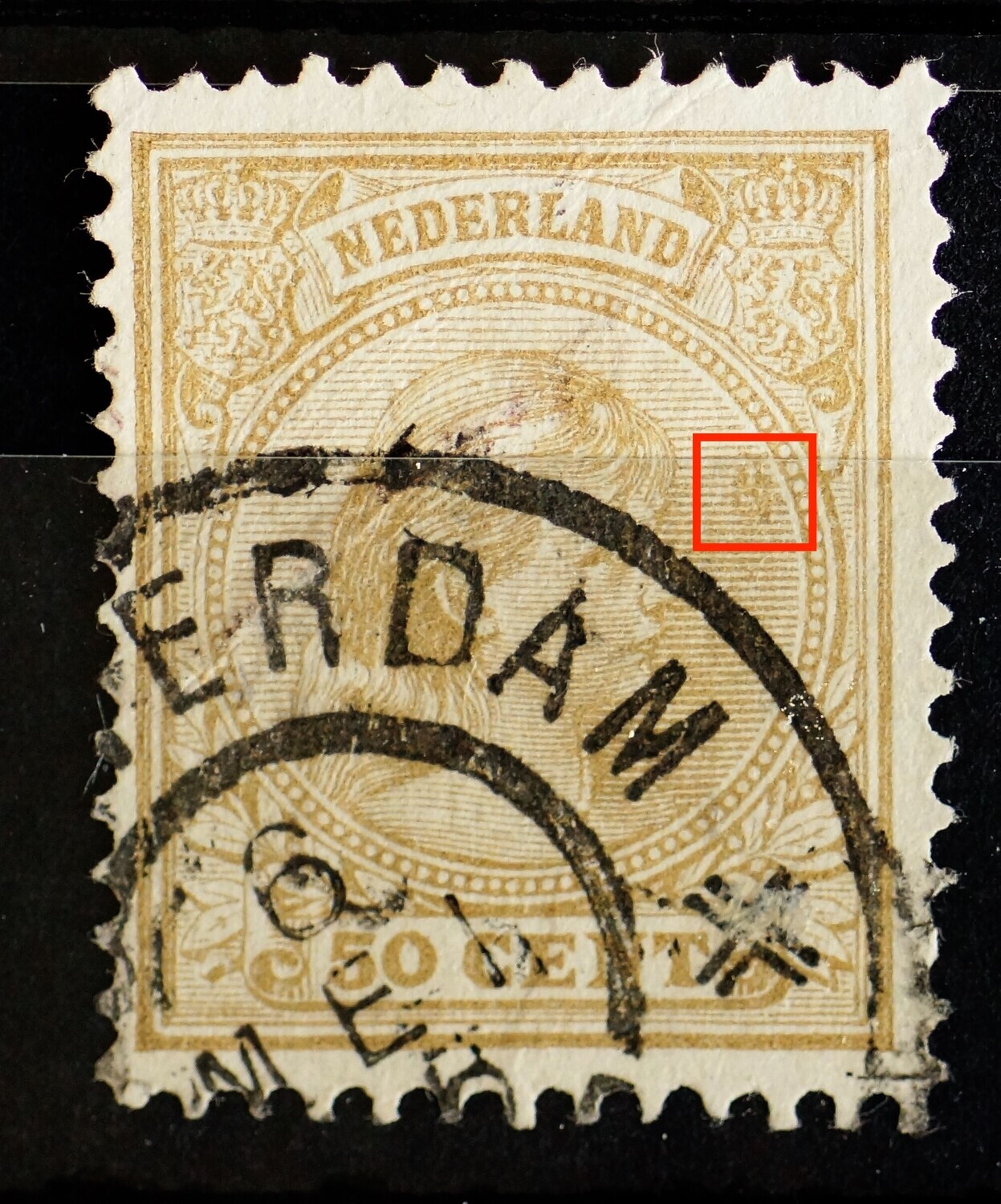 NVPH 43 - grote okerkleurige vlek in arcering NVPH 43 - grote okerkleurige vlek in arcering