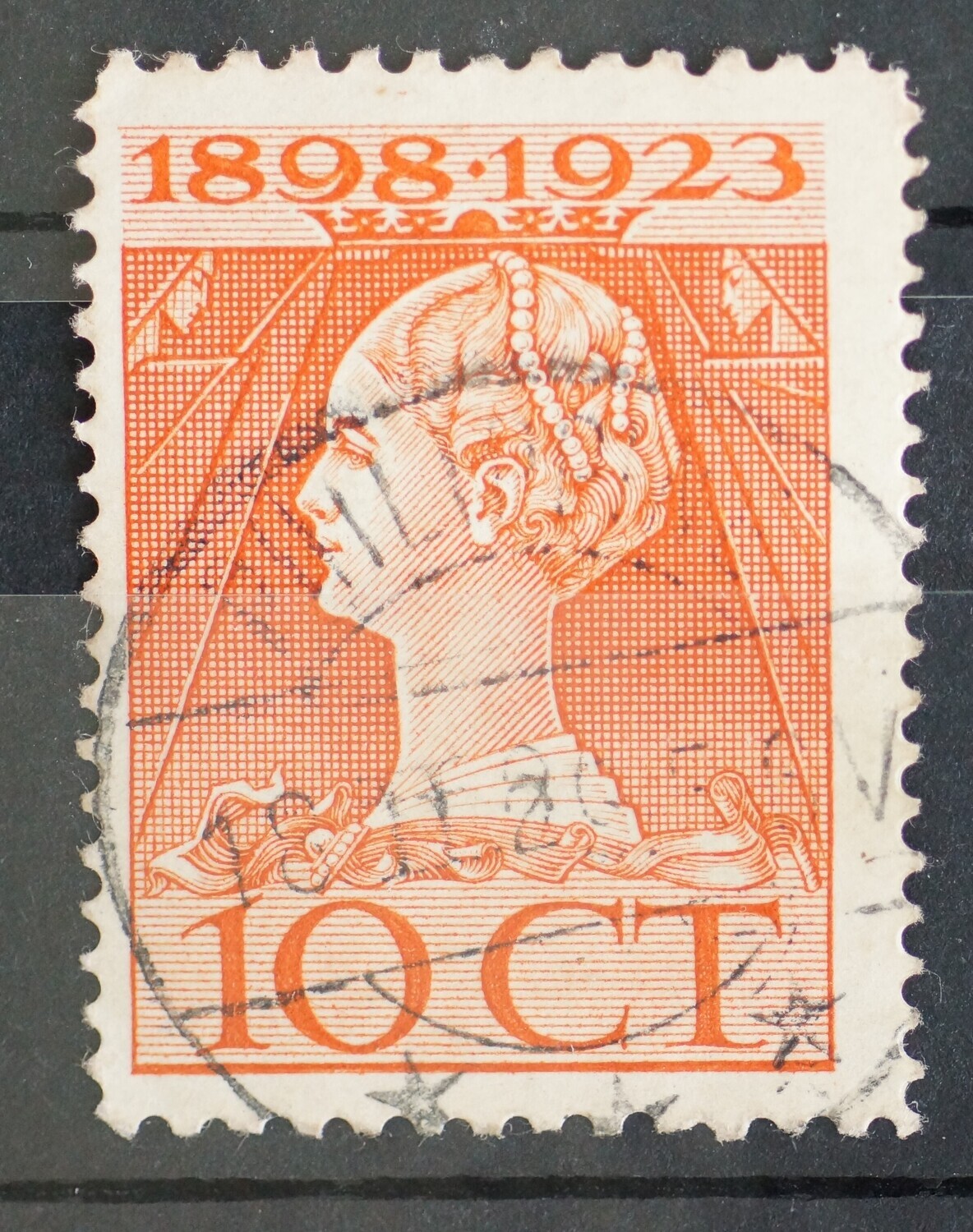 Philippine op NVPH 124
