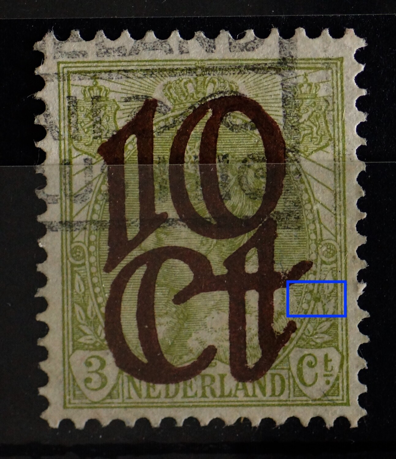 NVPH 116 - groene vlek boven bladeren rechts