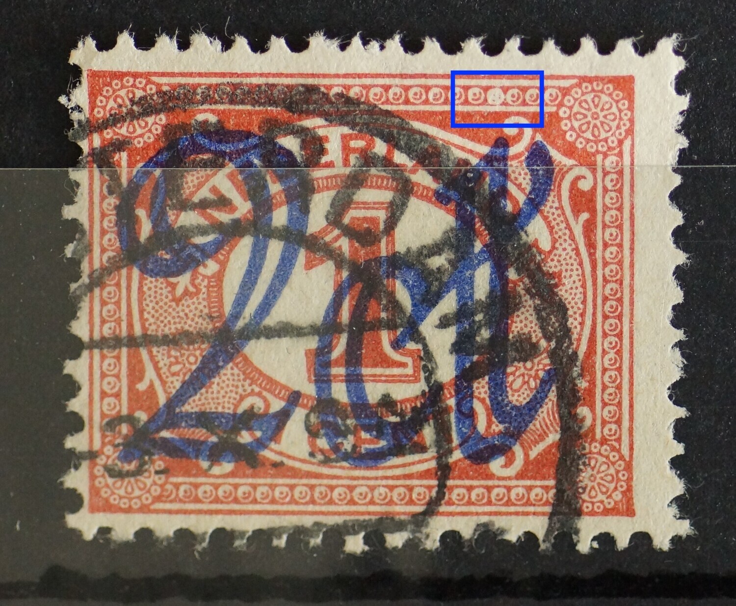 NVPH 114 - witte vlek in parel boven, rechts