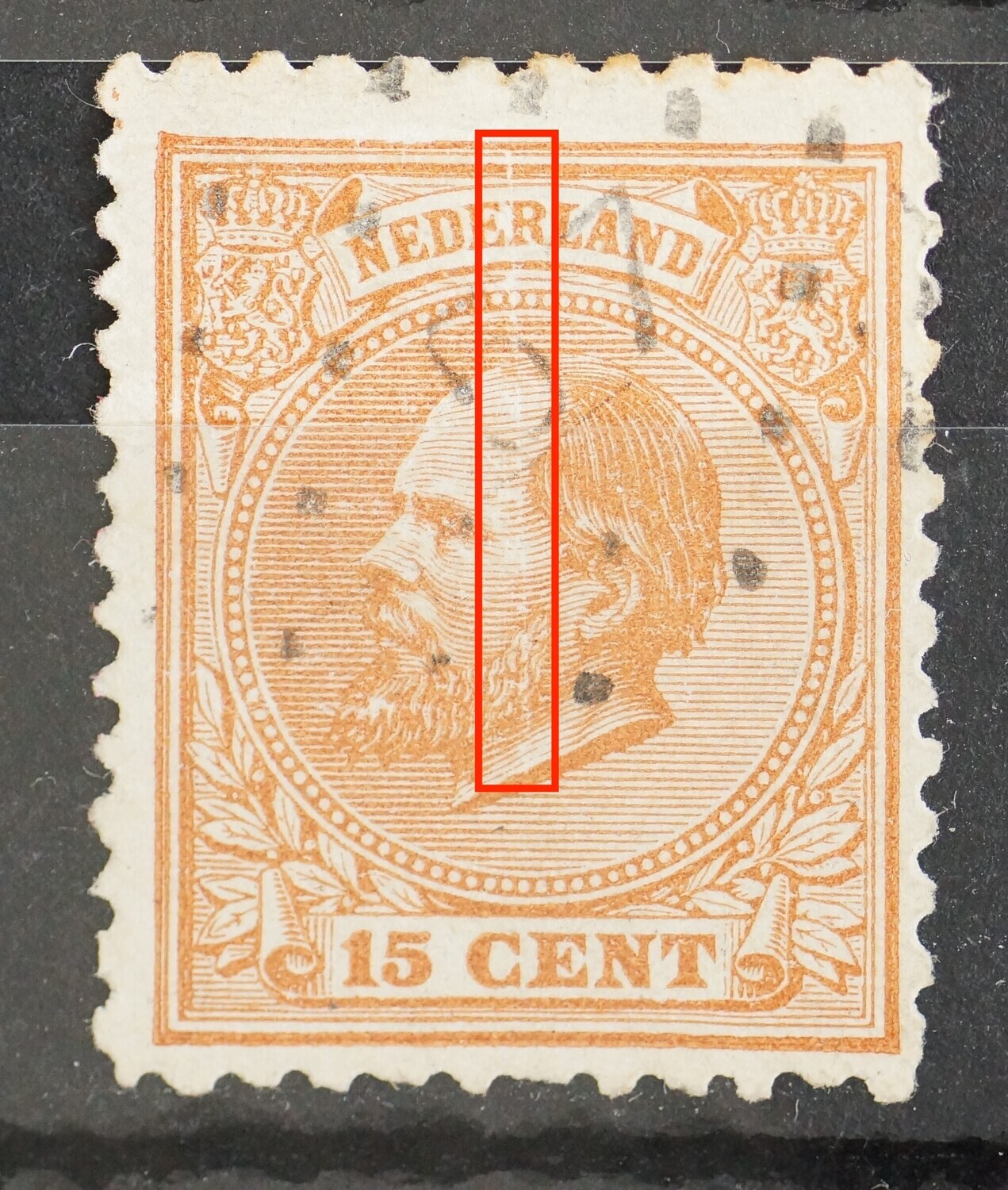 NVPH 23 - lange verticale witte kras midden