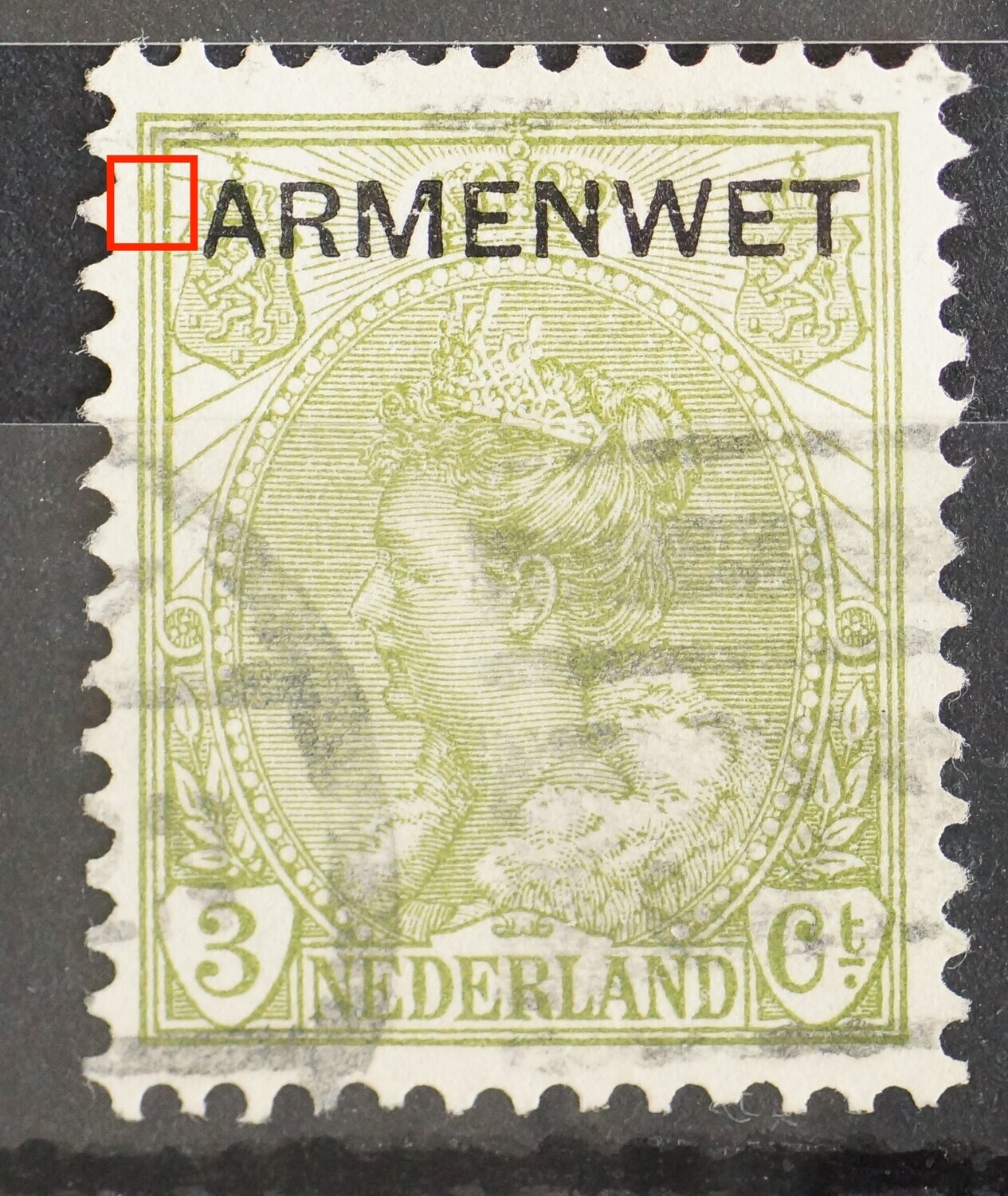 NVPH D5 - groene vlek links