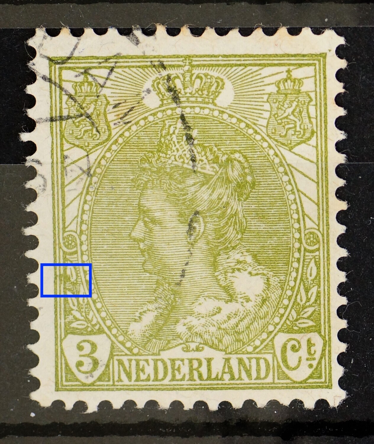 NVPH 57 - groene vlek bij bovenste blad links