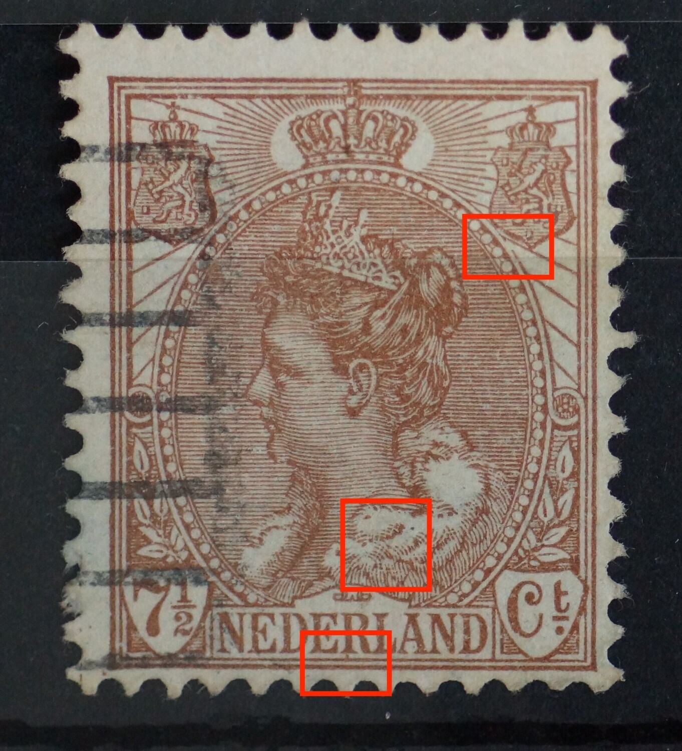 NVPH 61 - o.a. bruine punt onder de R van NEDERLAND en breuk in rand medaillon rechts