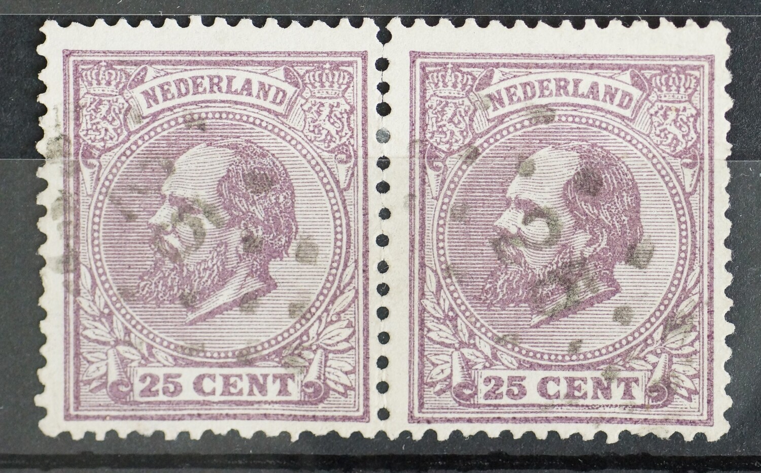 25 (Dirksland) op NVPH 26 (paar)