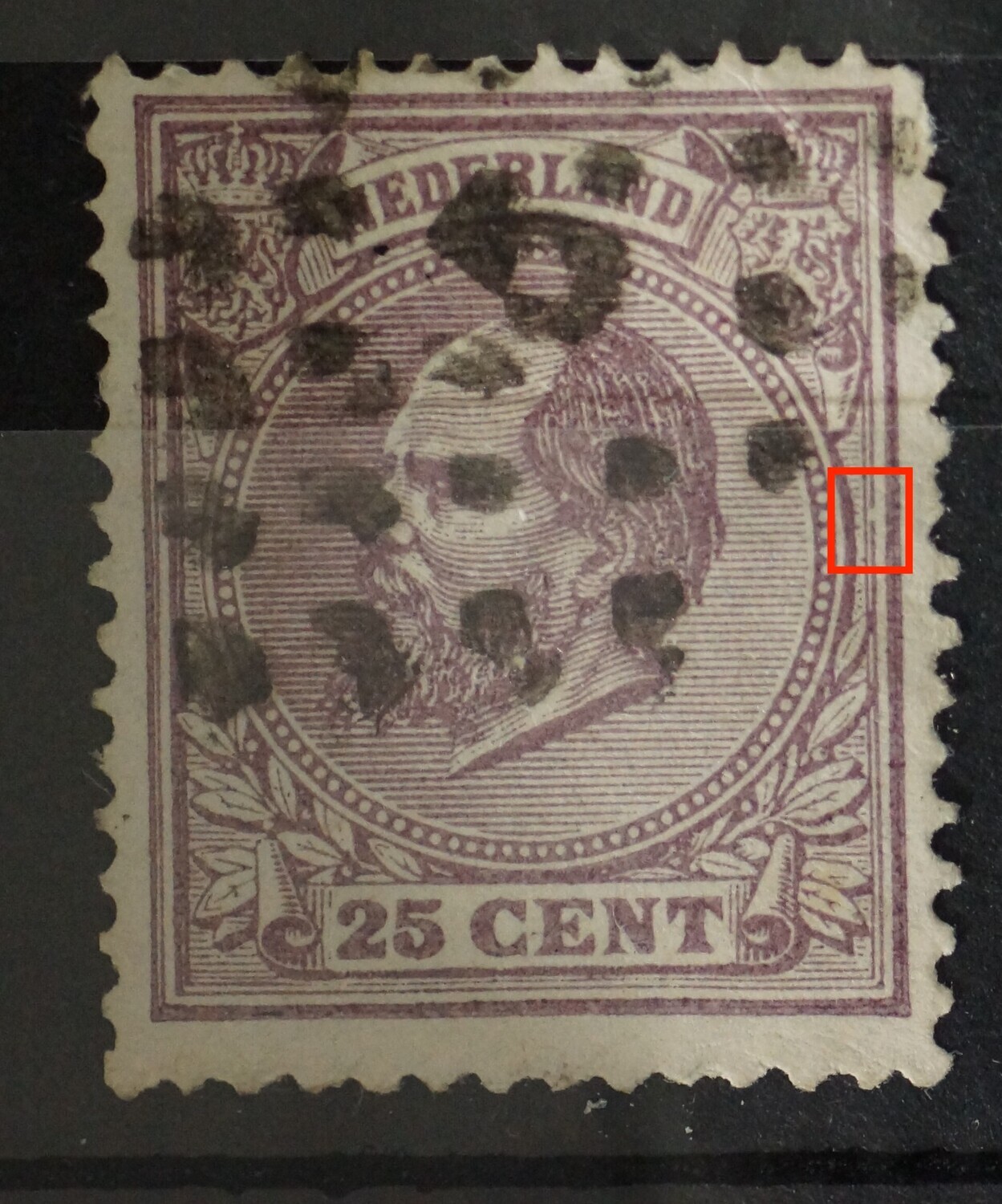 NVPH 26 - breuk in kaderlijn rechts NVPH 26 - breuk in kaderlijn rechts