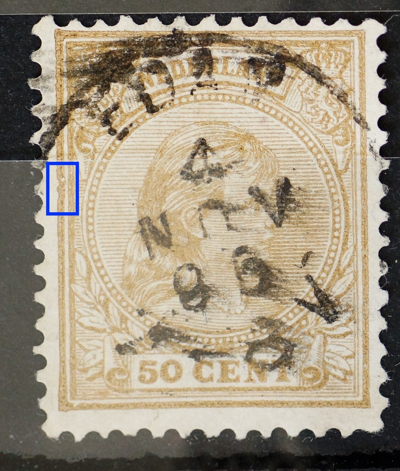 NVPH 43 - witte + beschadiging kaderlijn links