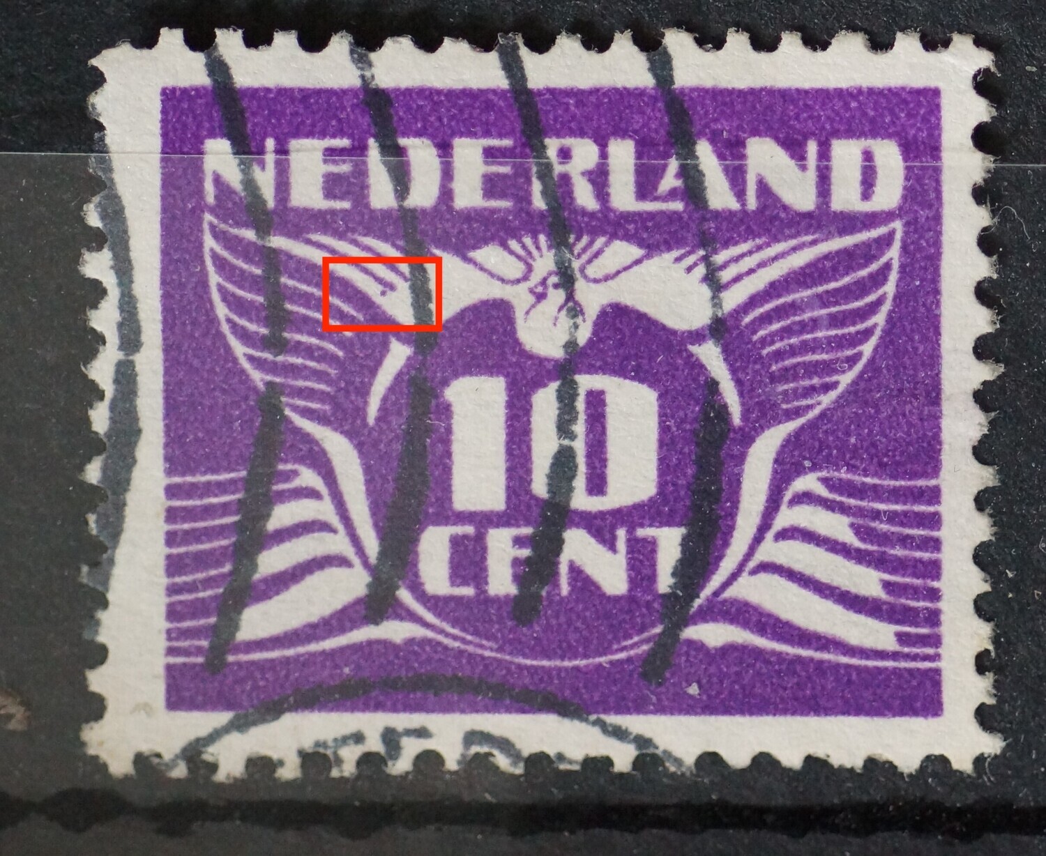NVPH 382 - violette stip in de rechtervleugel