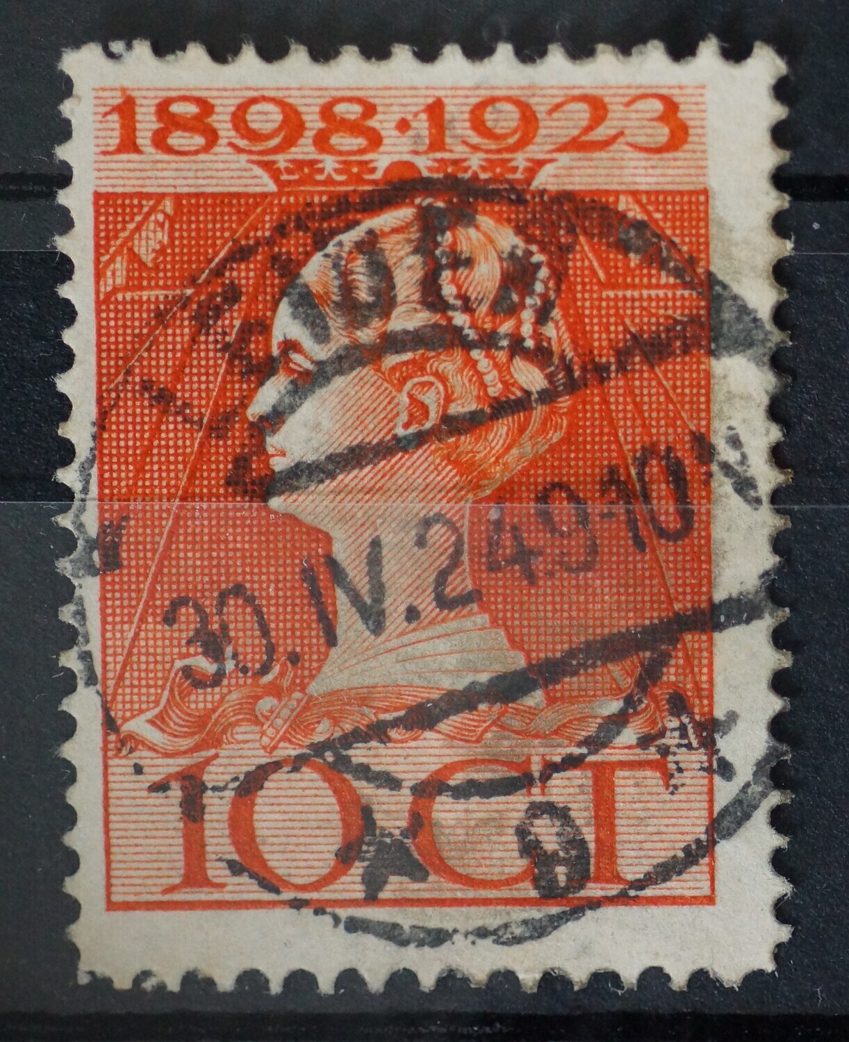 Leiden 9 op NVPH 124 Leiden 9 op NVPH 124