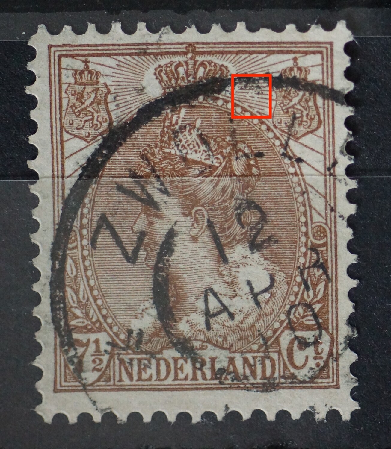 NVPH 61 - breuken in stralen rechts van kroon