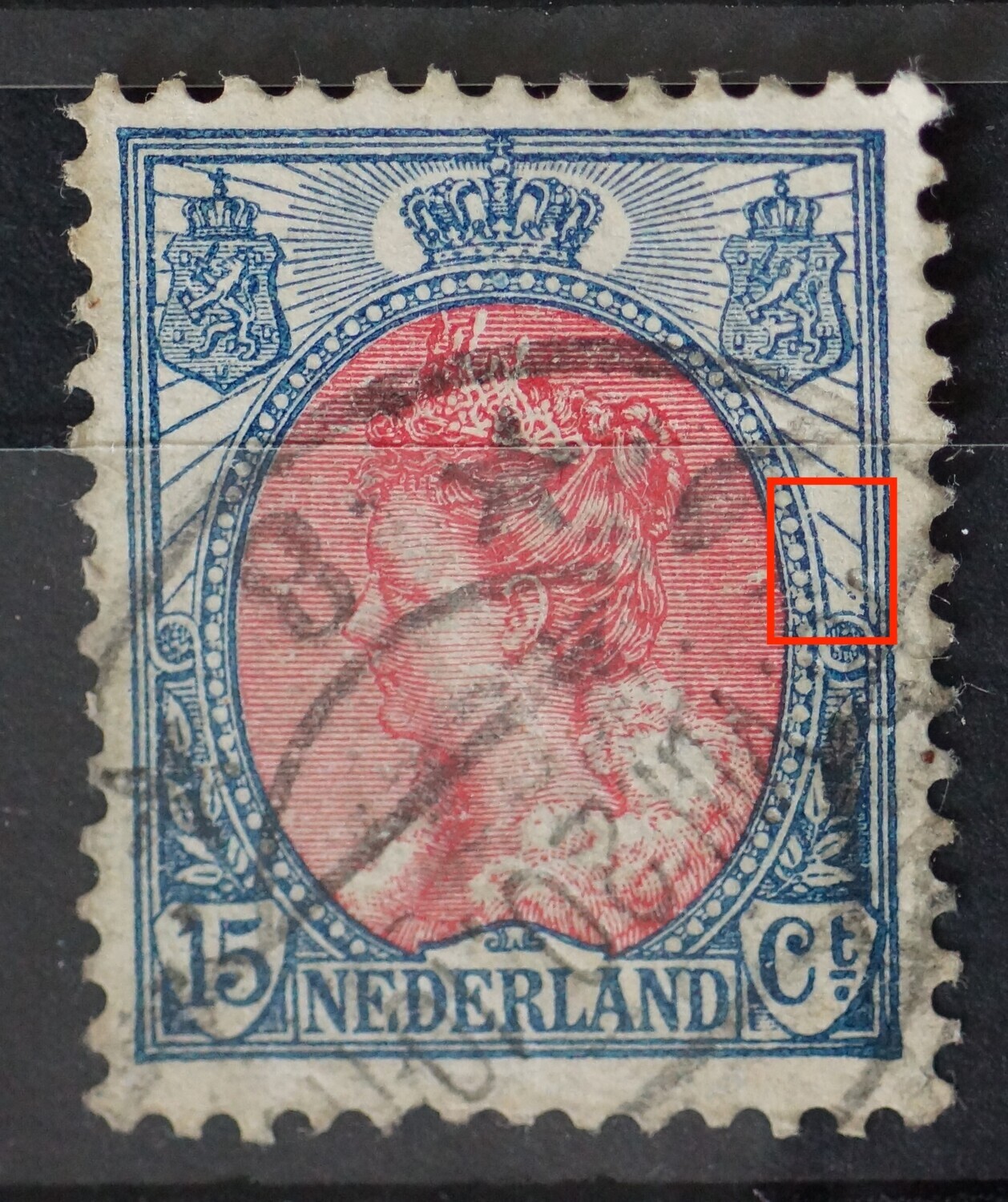 NVPH 65 - breuk in stralen rechts, net boven rozet