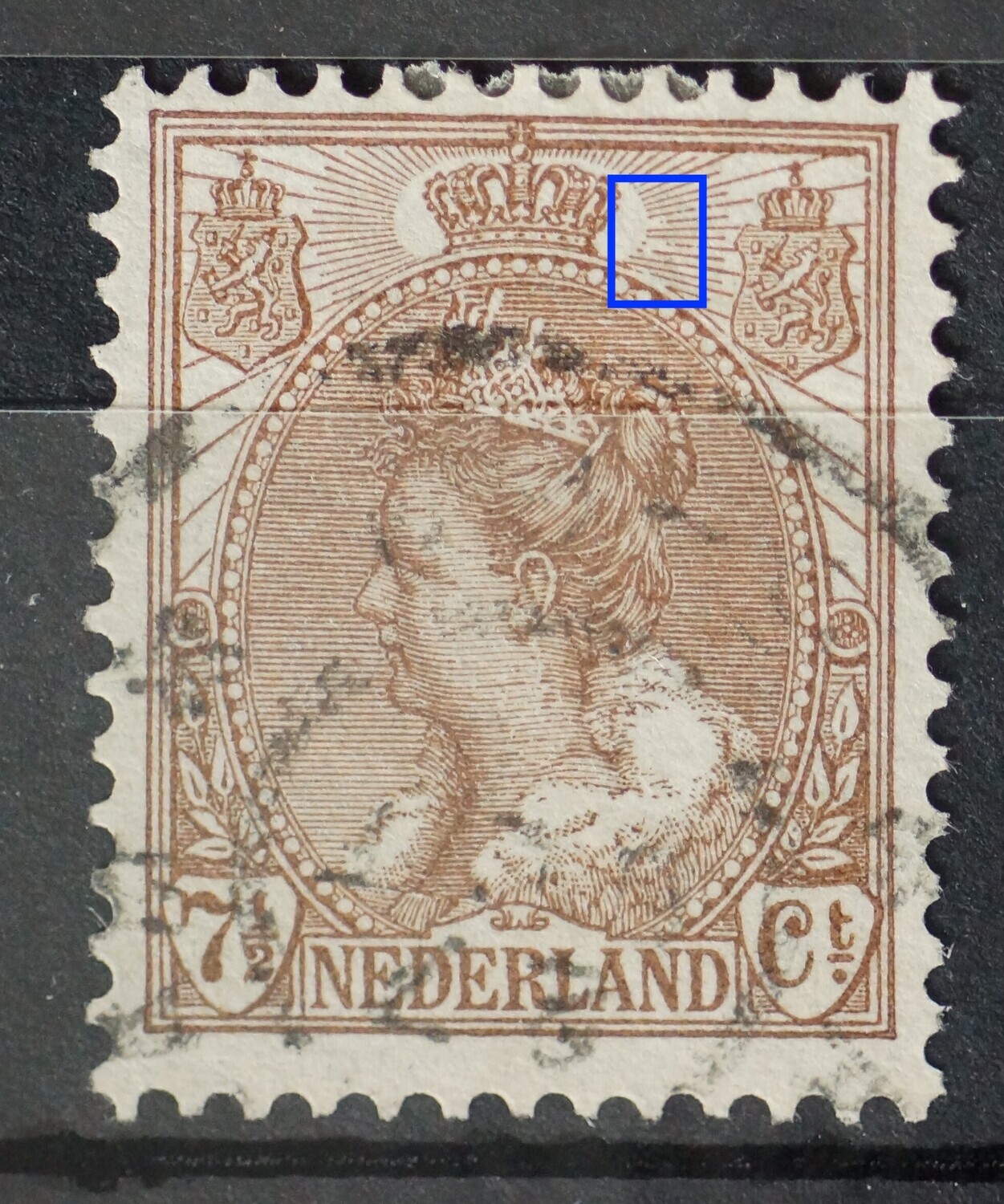 NVPH 61 - breuk in stralen rechts van kroon