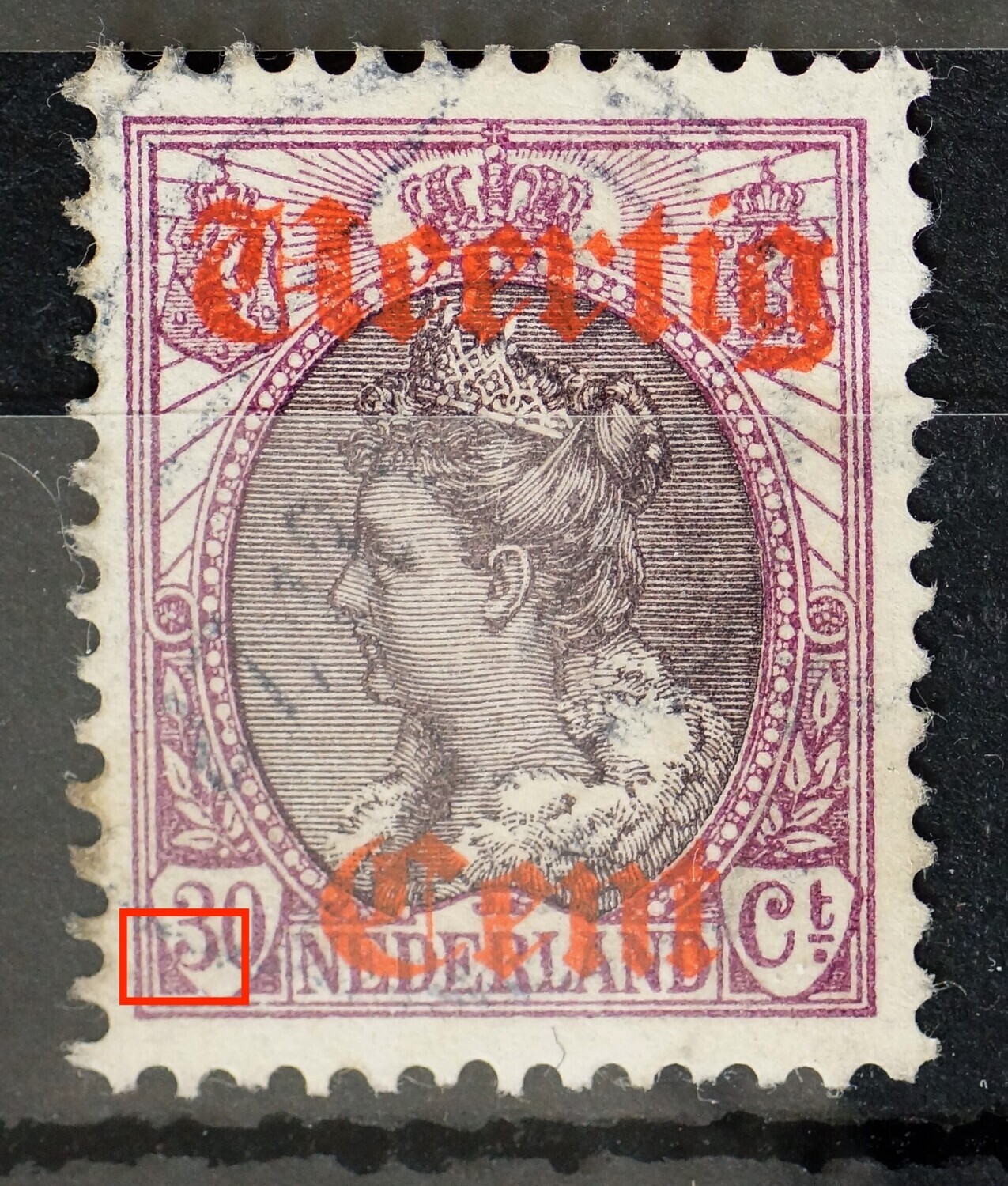 NVPH 102 -diagonaal violet streepje aan de voet van de 3