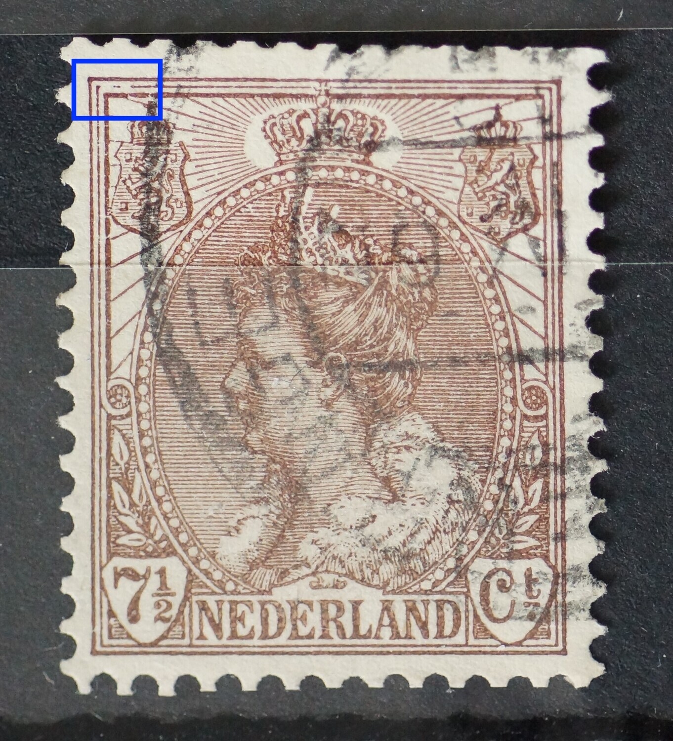 NVPH 61 - o.a. breuk in kaderlijn boven, links