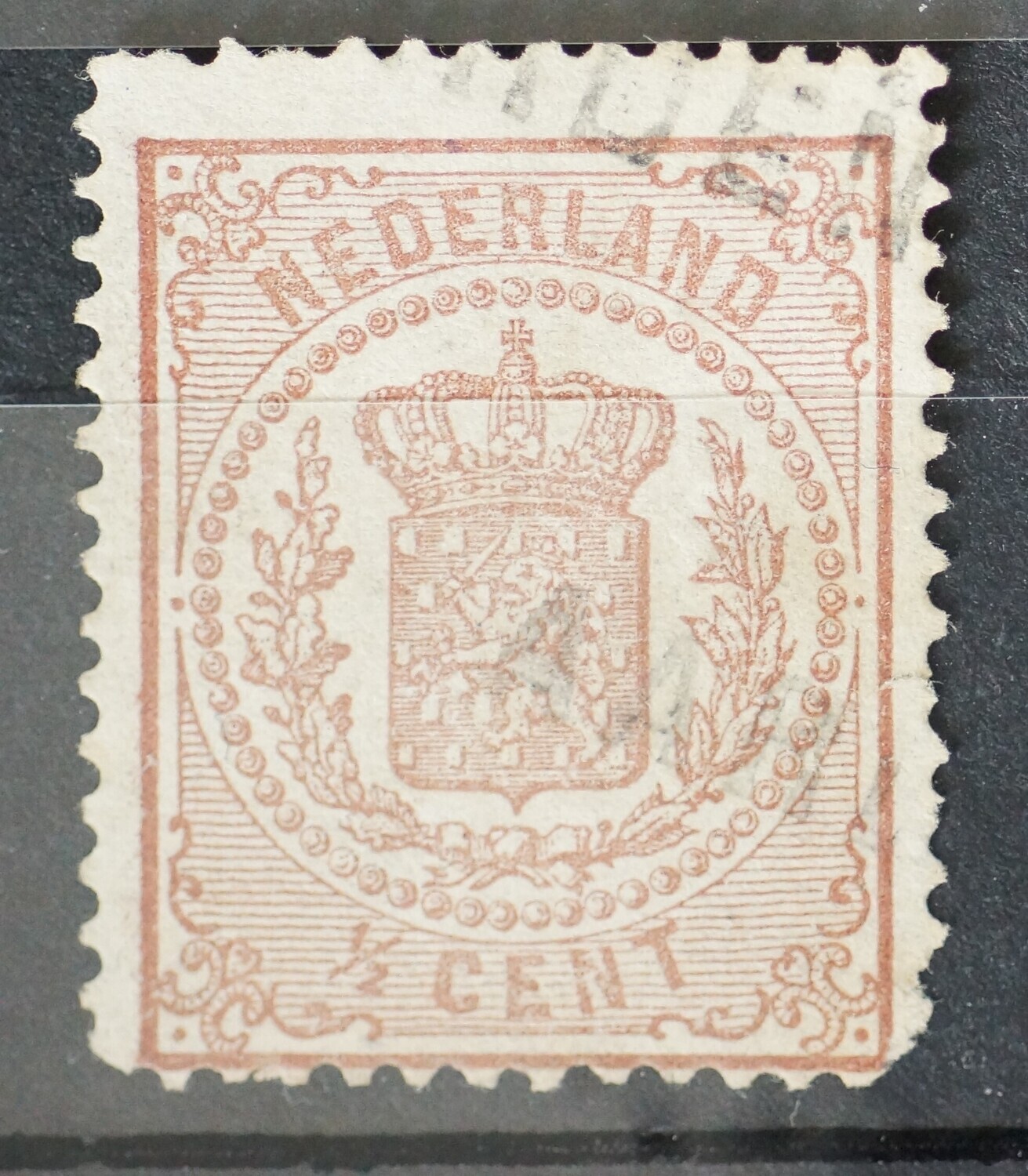 Aarden(burg) op NVPH 13