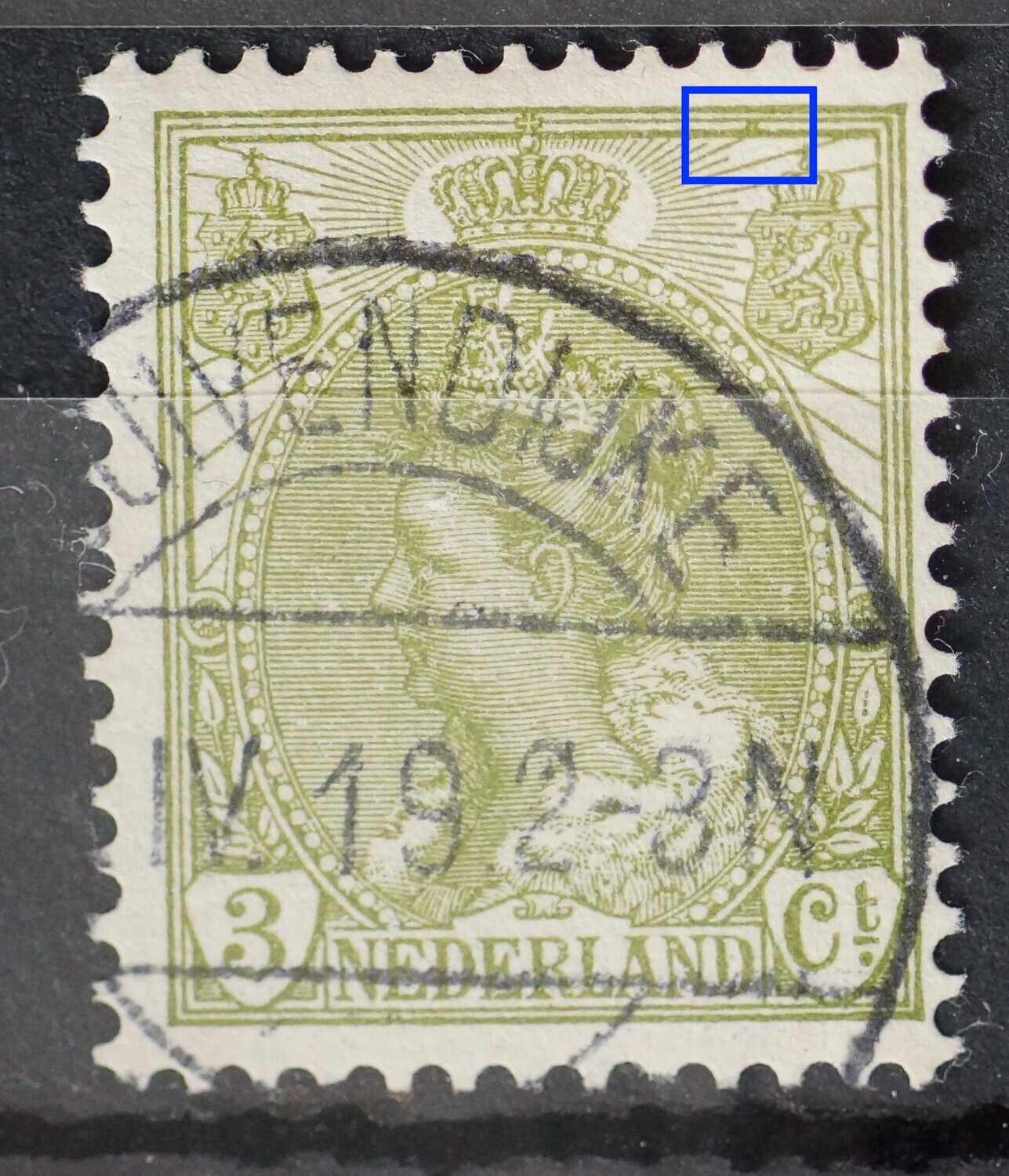 NVPH 57 - groene vlek tussen kaderlijnen boevn. rechts