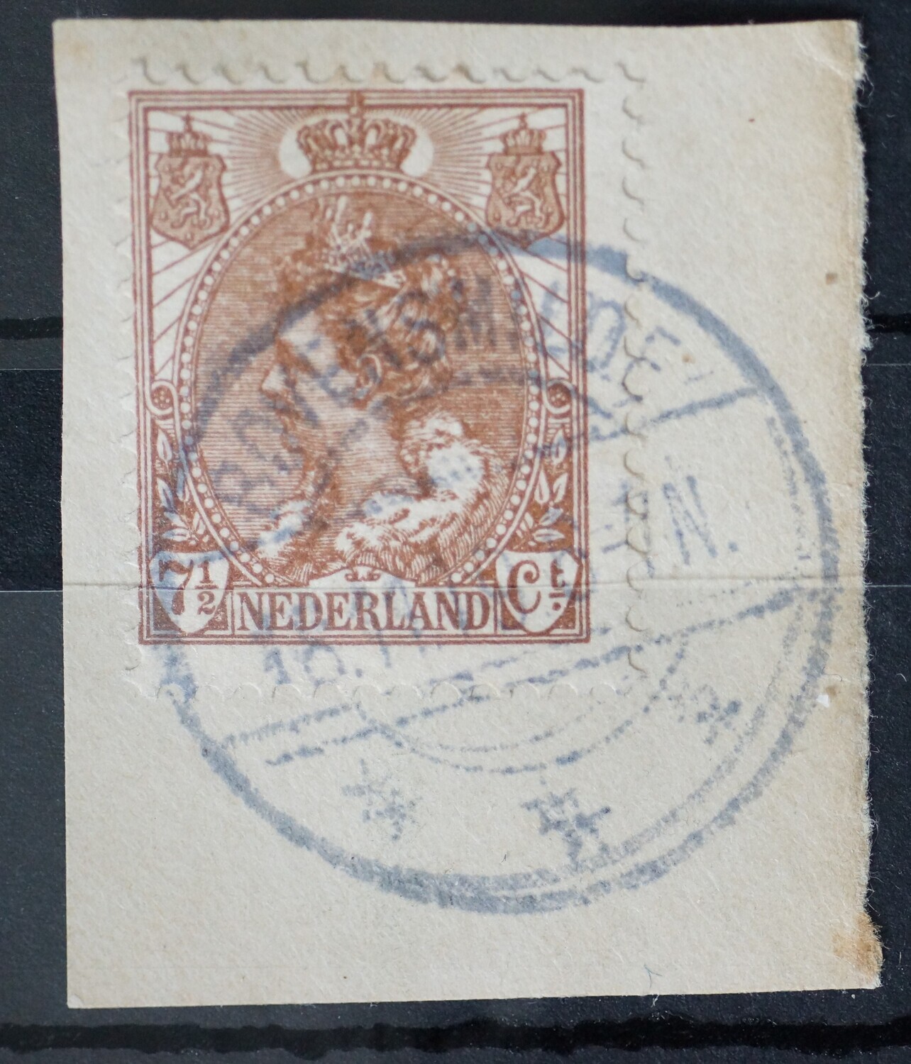 Bovensmilde op NVPH 61 - schaars!