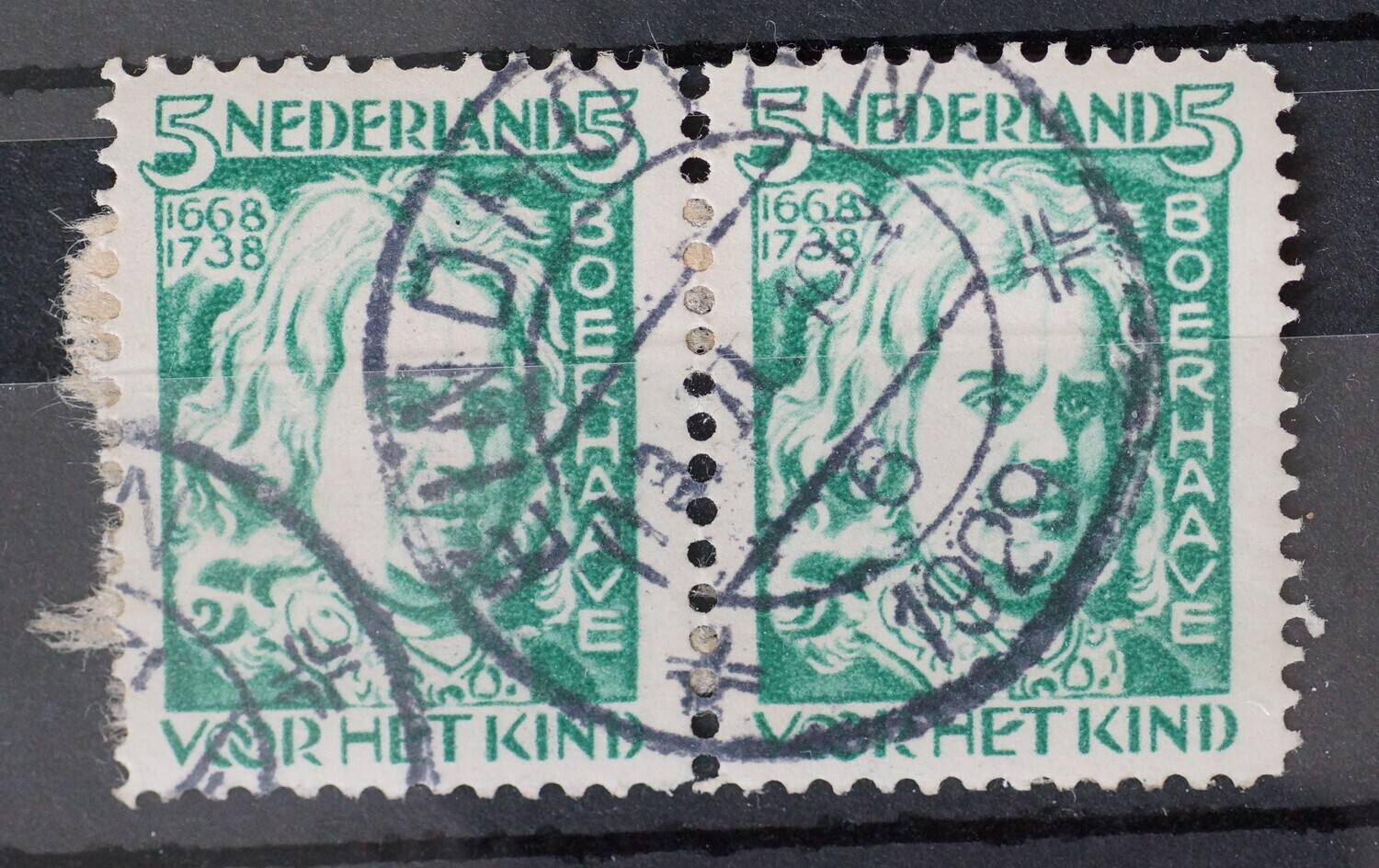 Eindhoven 6 op NVPH 221 (paar)