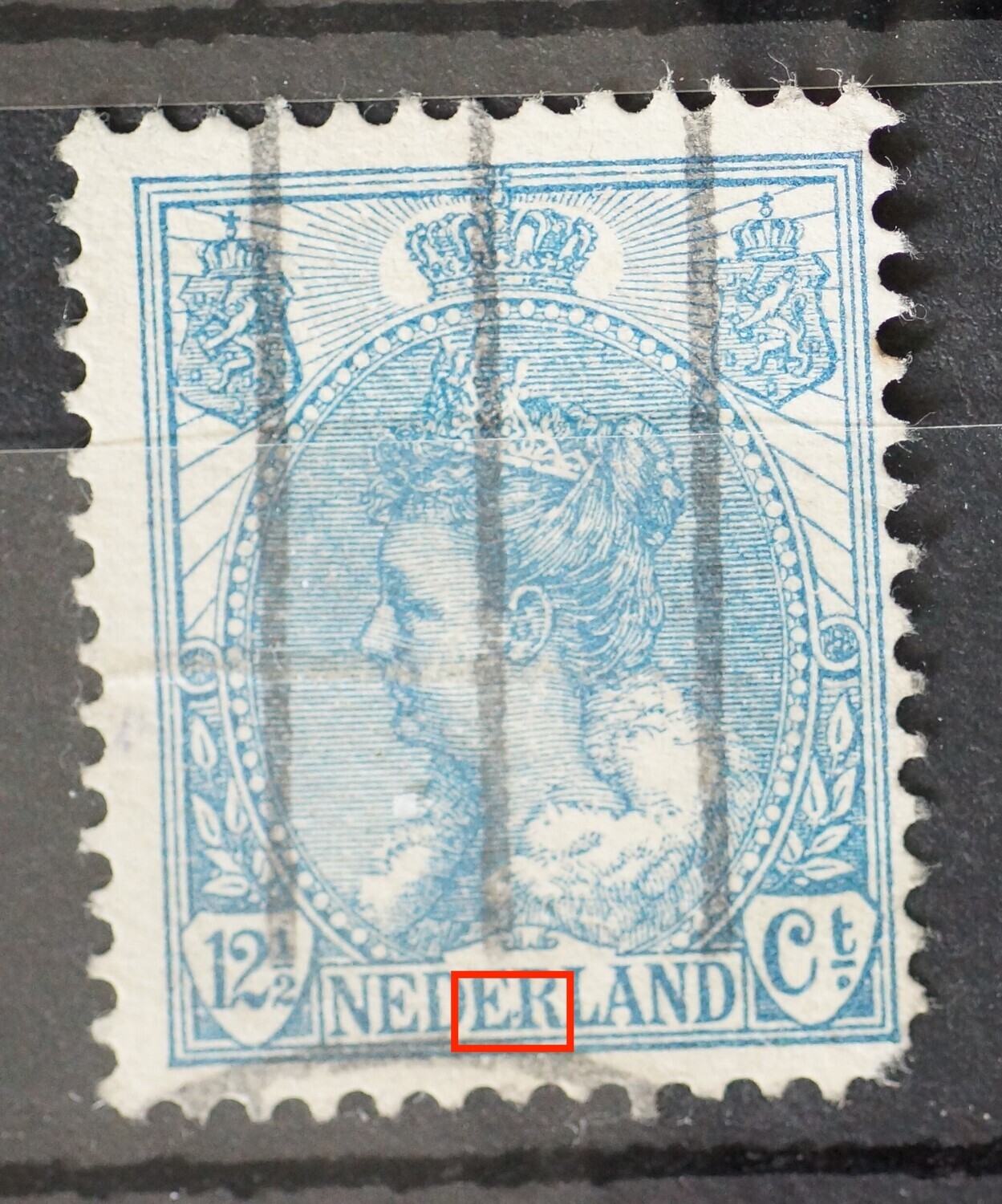 NVPH 63 - blauwe punt tussen ER van NEDERLAND