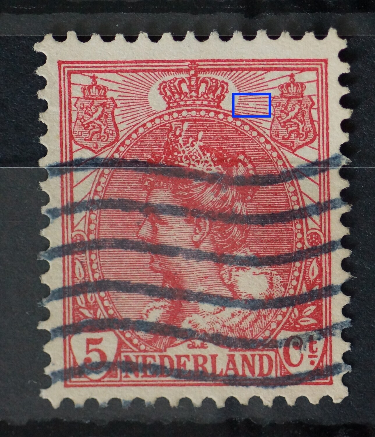 NVPH 60 - breuk in straal rechts van kroon