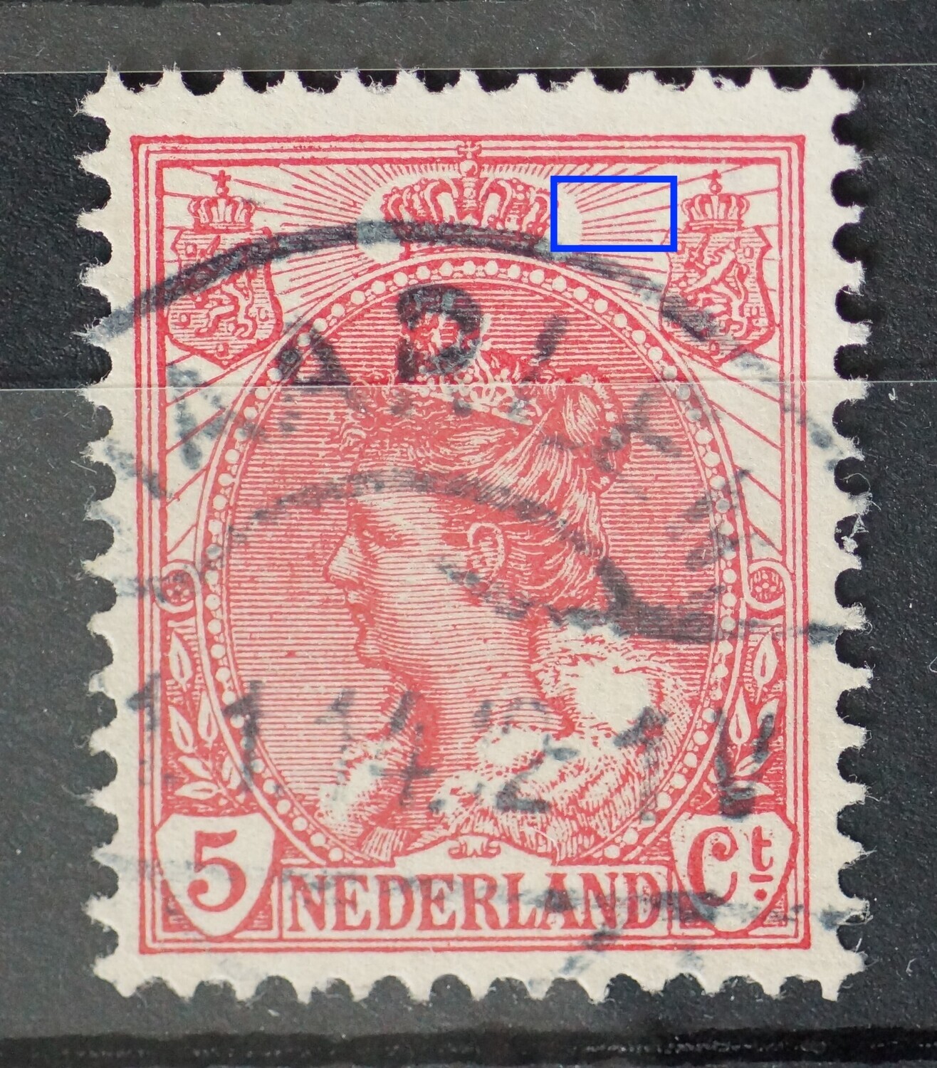 NVPH 60 - ontbrekende straal rechts van kroon