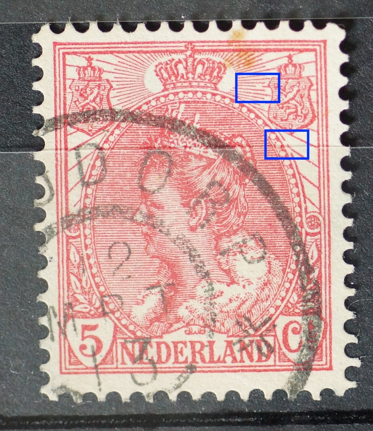 NVPH 60 - breuk in straal en rand medaillon rechts