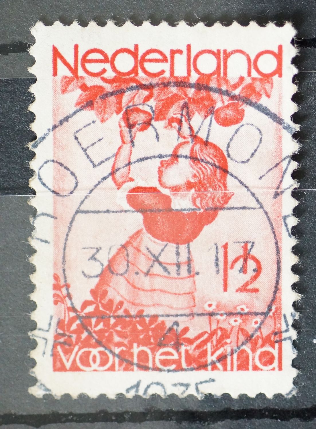 Roermond 4 op NVPH 279