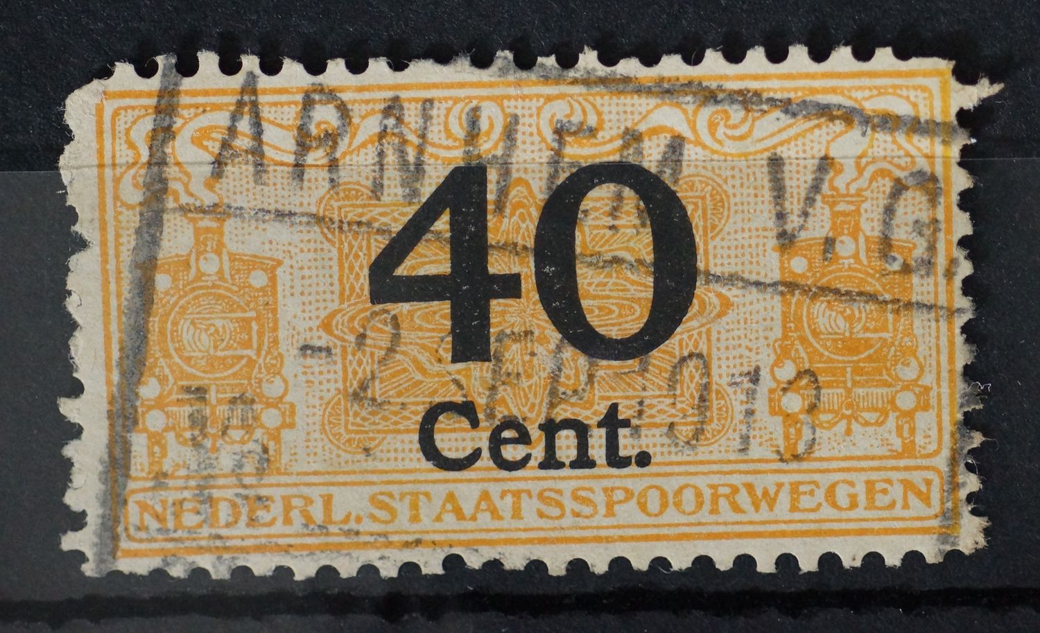 Spoorwegstempel Arnhem op spoorwegzegel 40 Cent.