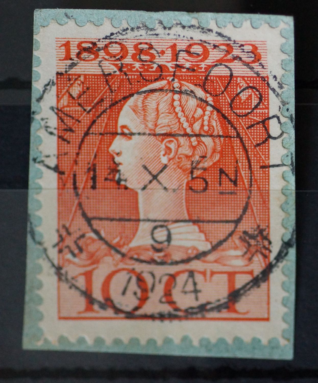 Amersfoort 9 op NVPH 124 Amersfoort 9 op NVPH 124