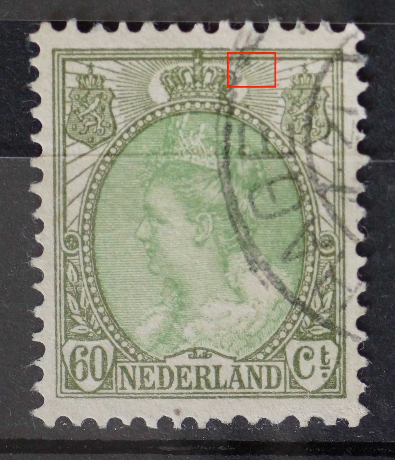 NVPH 76 - breuk in straal rechts van kroon