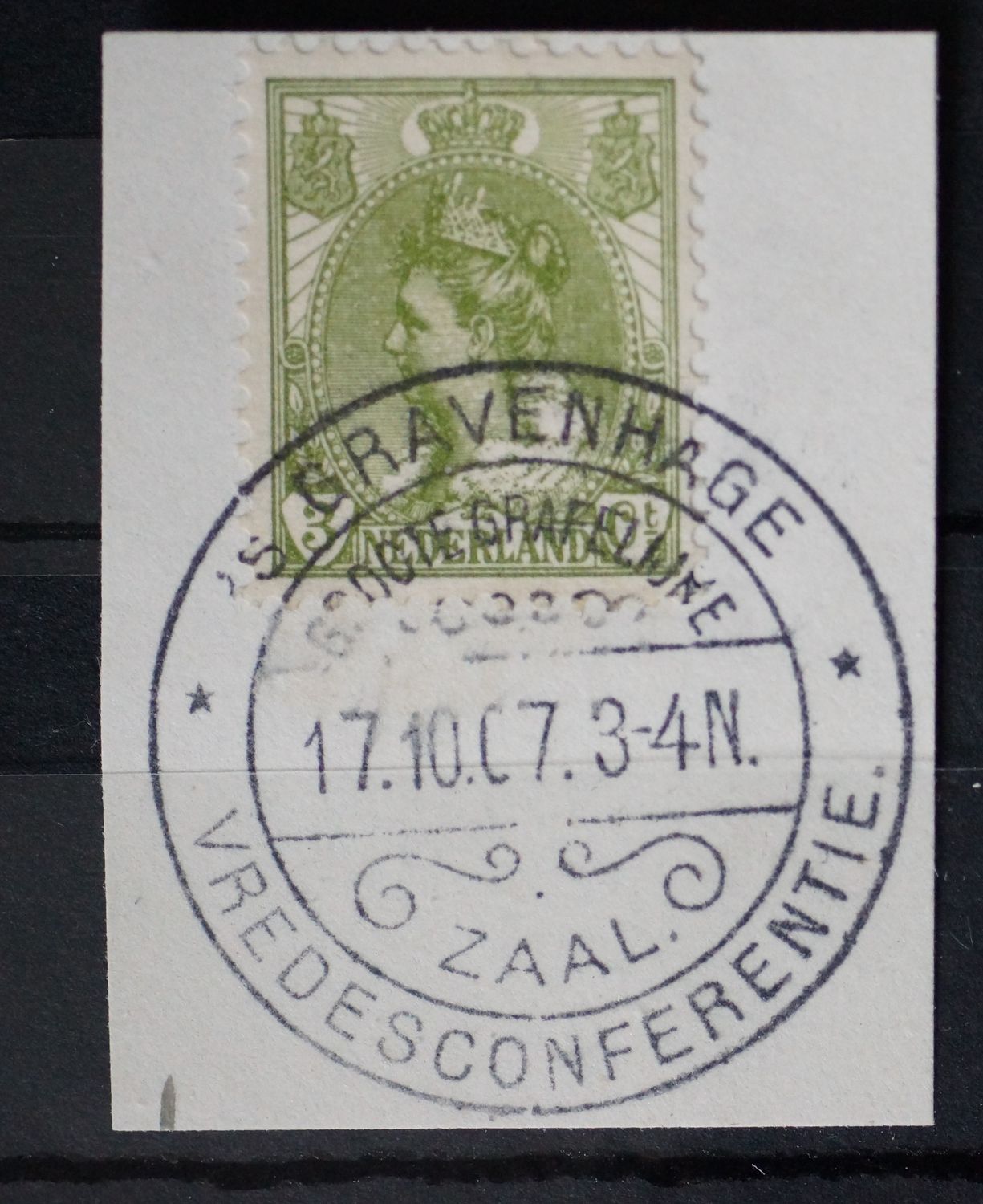 Gelegenheidsstempel Haagse Vredesconferentie op NVPH 57