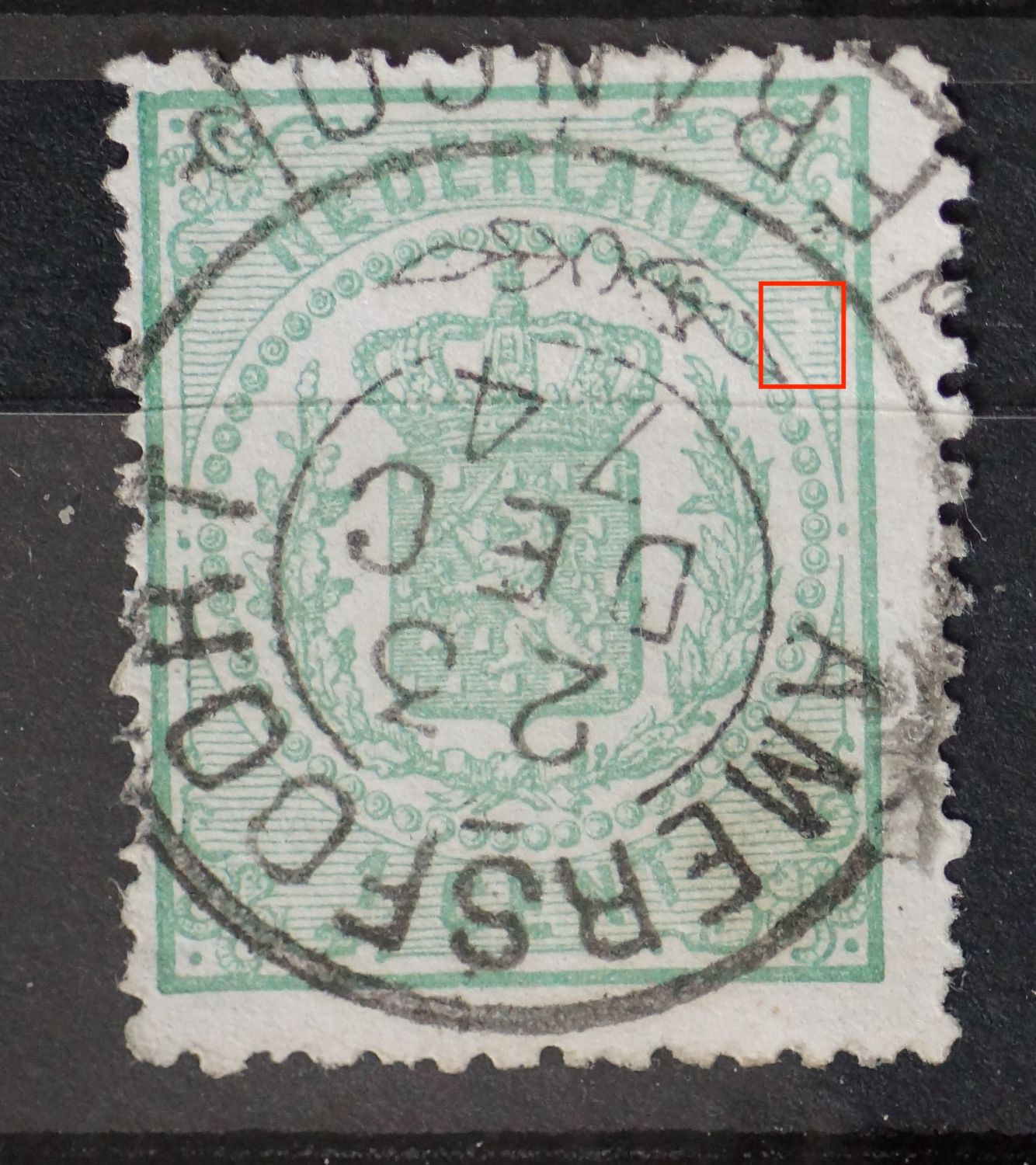 NVPH 15 - grote witte vlek rechts