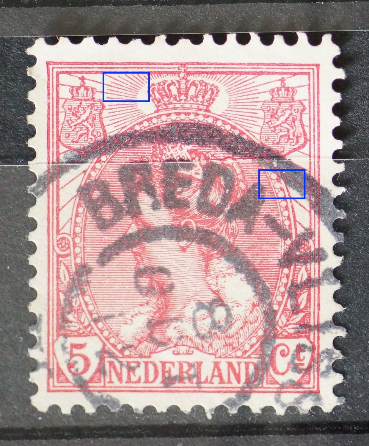 NVPH 60 - o.a. witte vlek / breuk in parelrand
