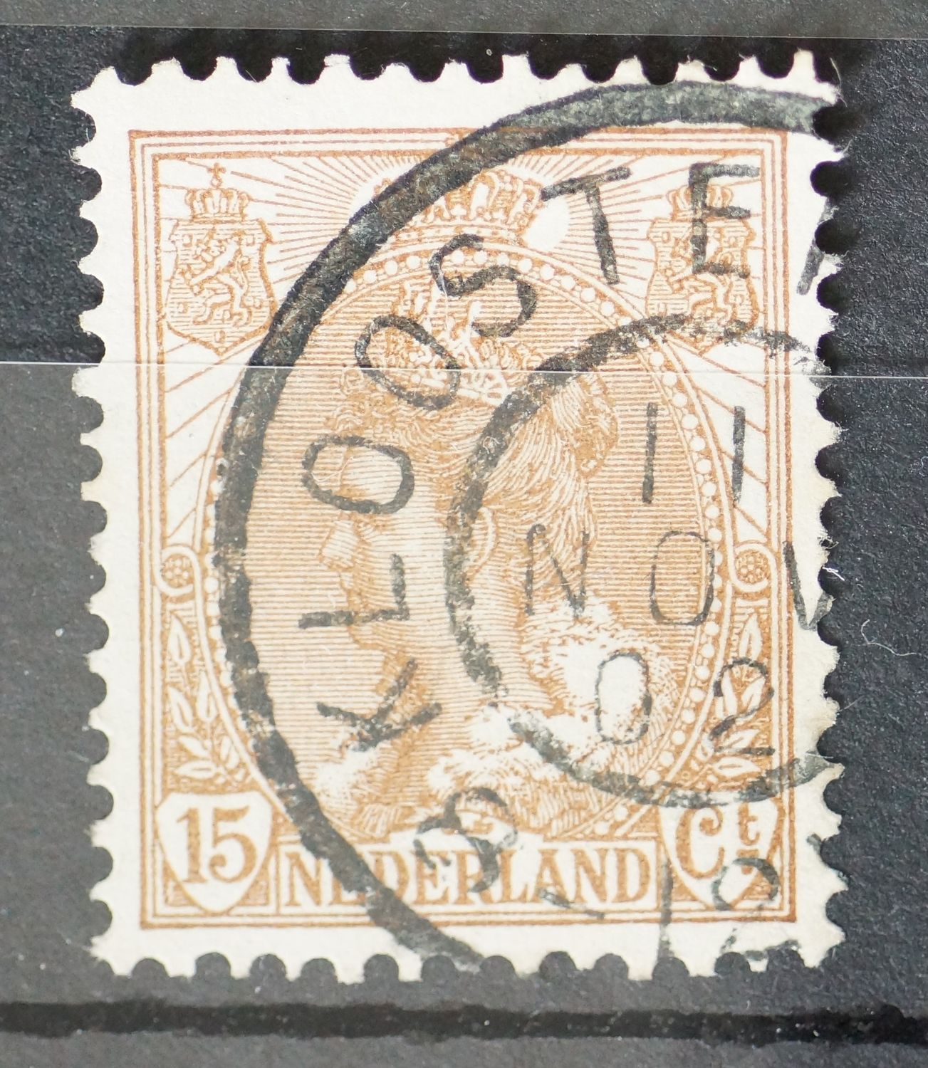 Klooster(zande) op NVPH 64