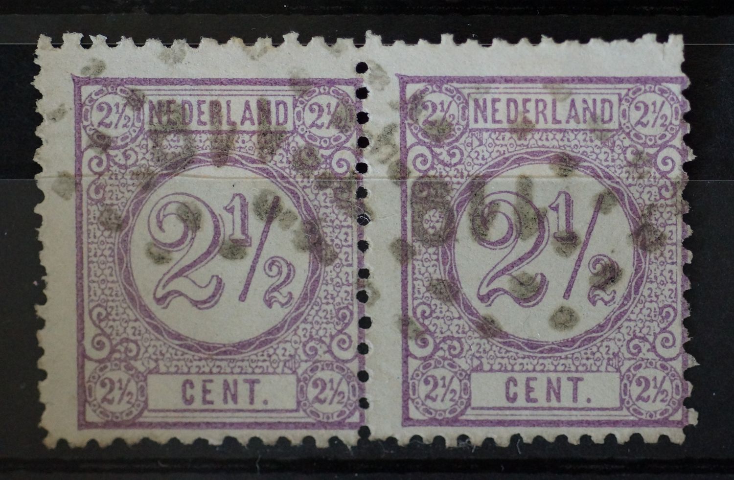 119 (Weert) op NVPH 33 (paar)