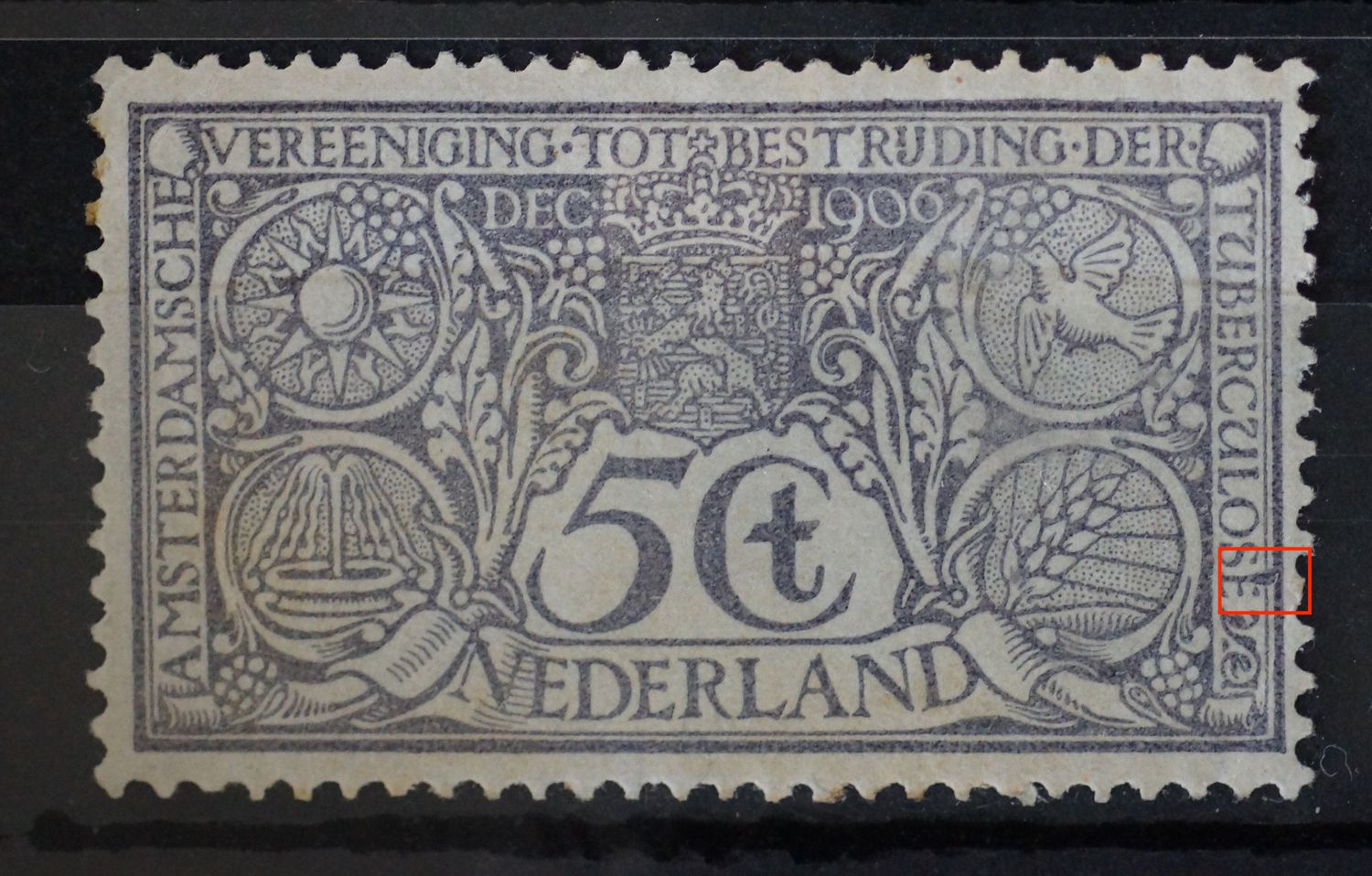 NVPH 86 - grijze vlek boven de 2e E van Tuberculose NVPH 86 - grijze vlek boven de 2e E van Tuberculose