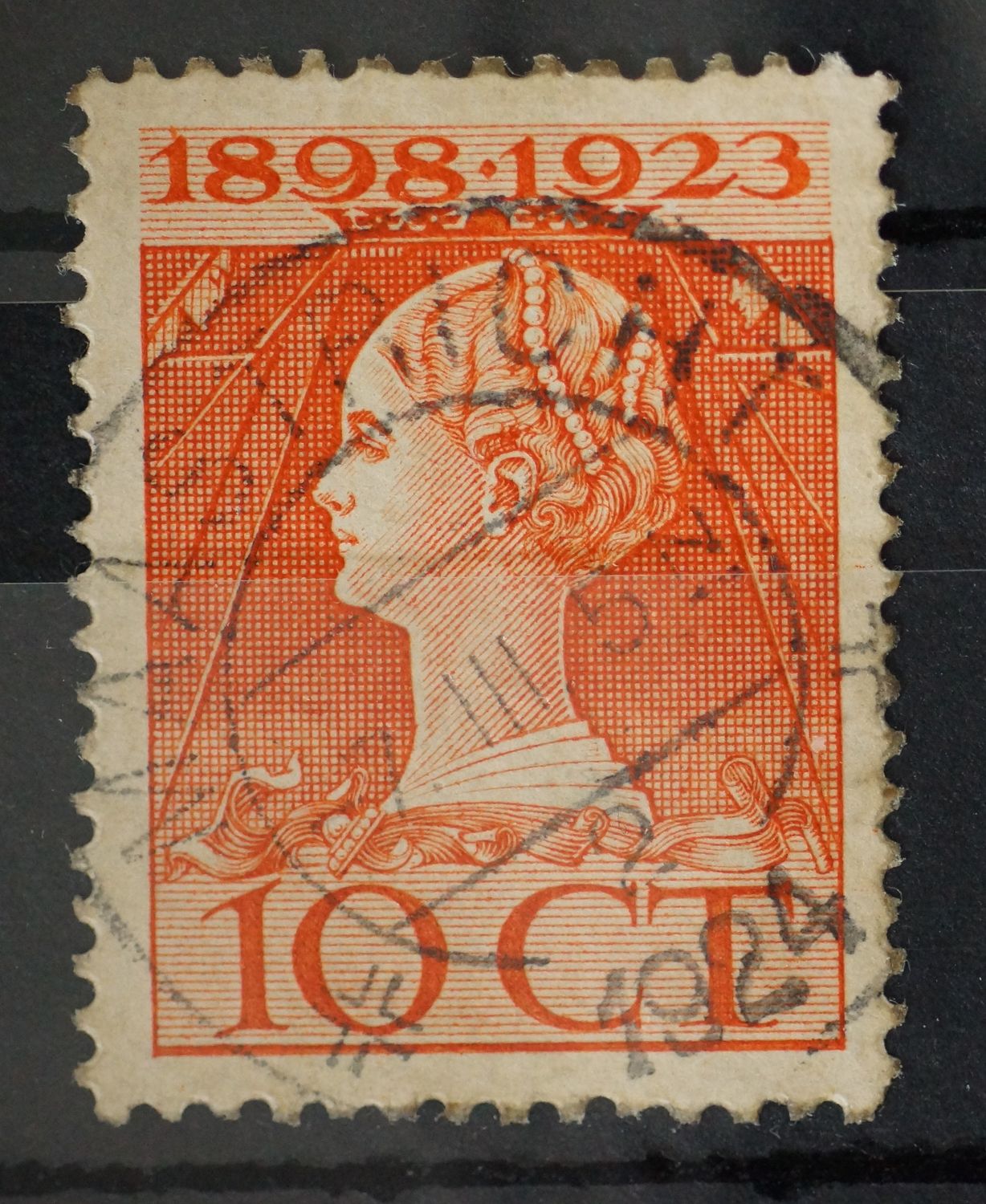 Maastricht 2 op NVPH 124