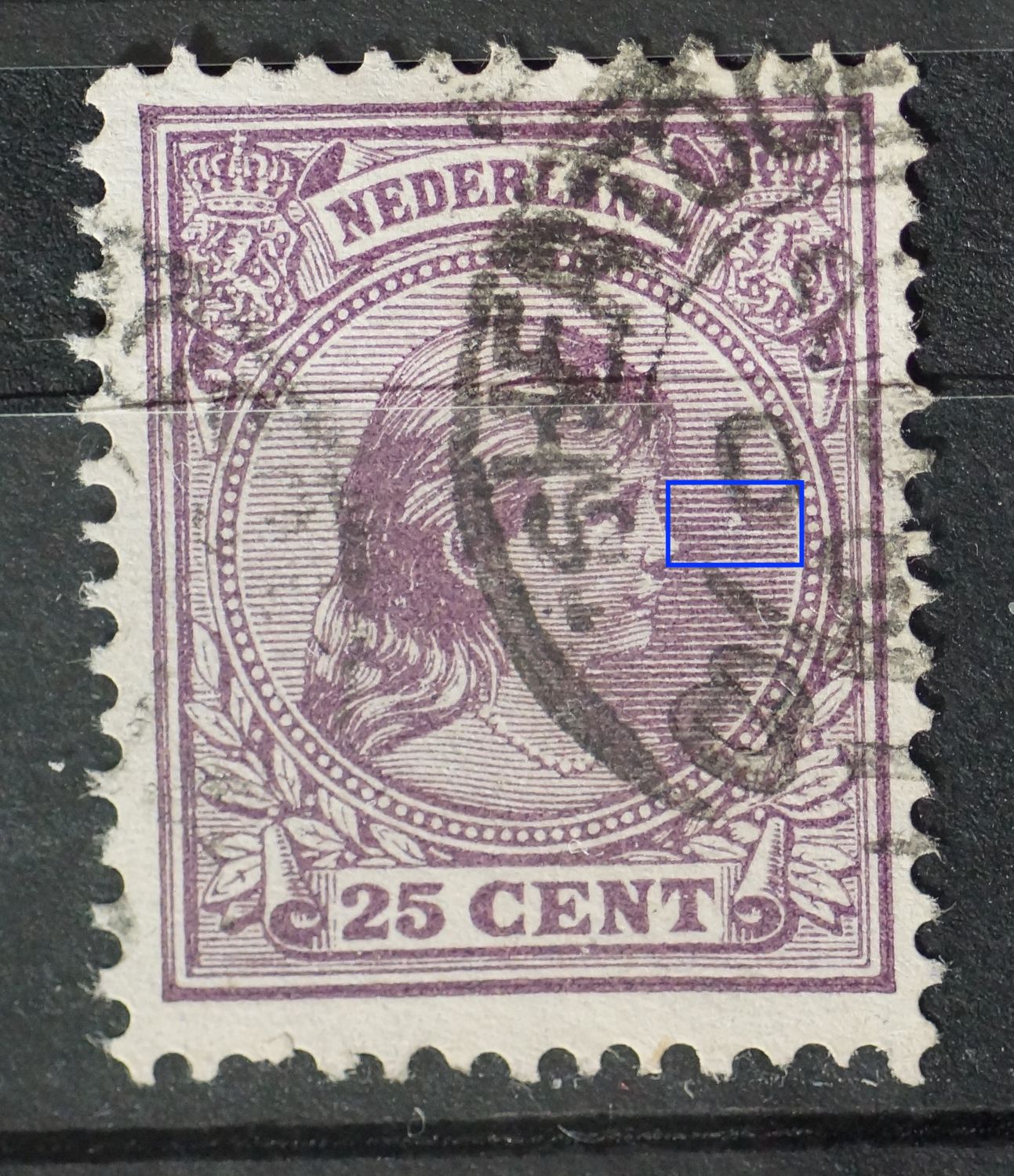 NVPH 42 - breuk in arcering voor het gezicht
