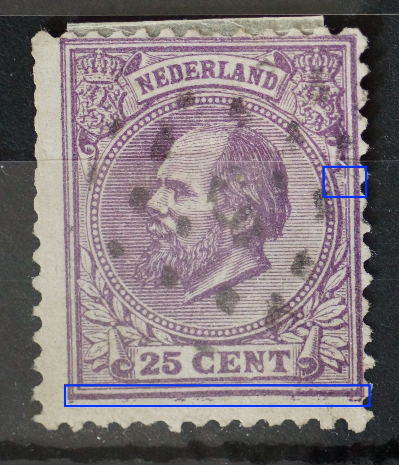 NVPH 26 - breuk in kaderlijn rechts en violette streep/vlekken onder zegelbeeld