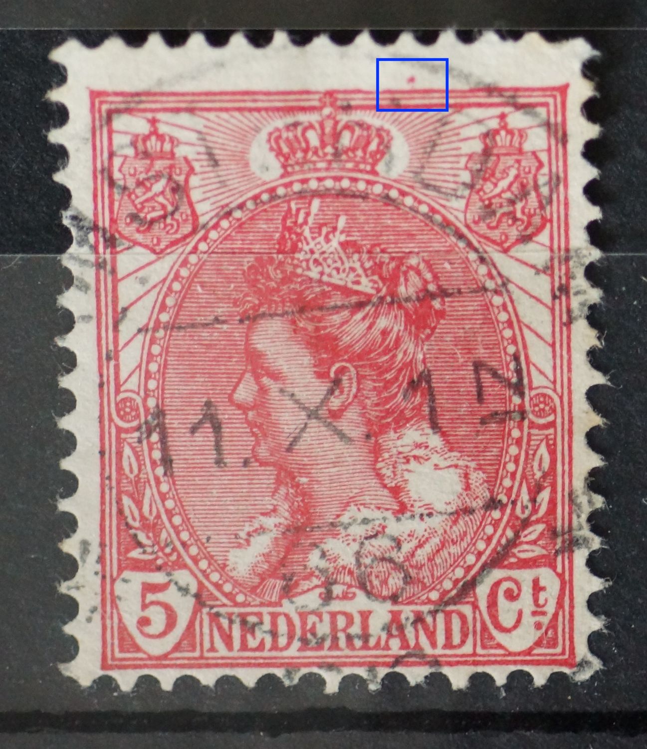 NVPH 60 - rode vlek boven het zegelbeeld