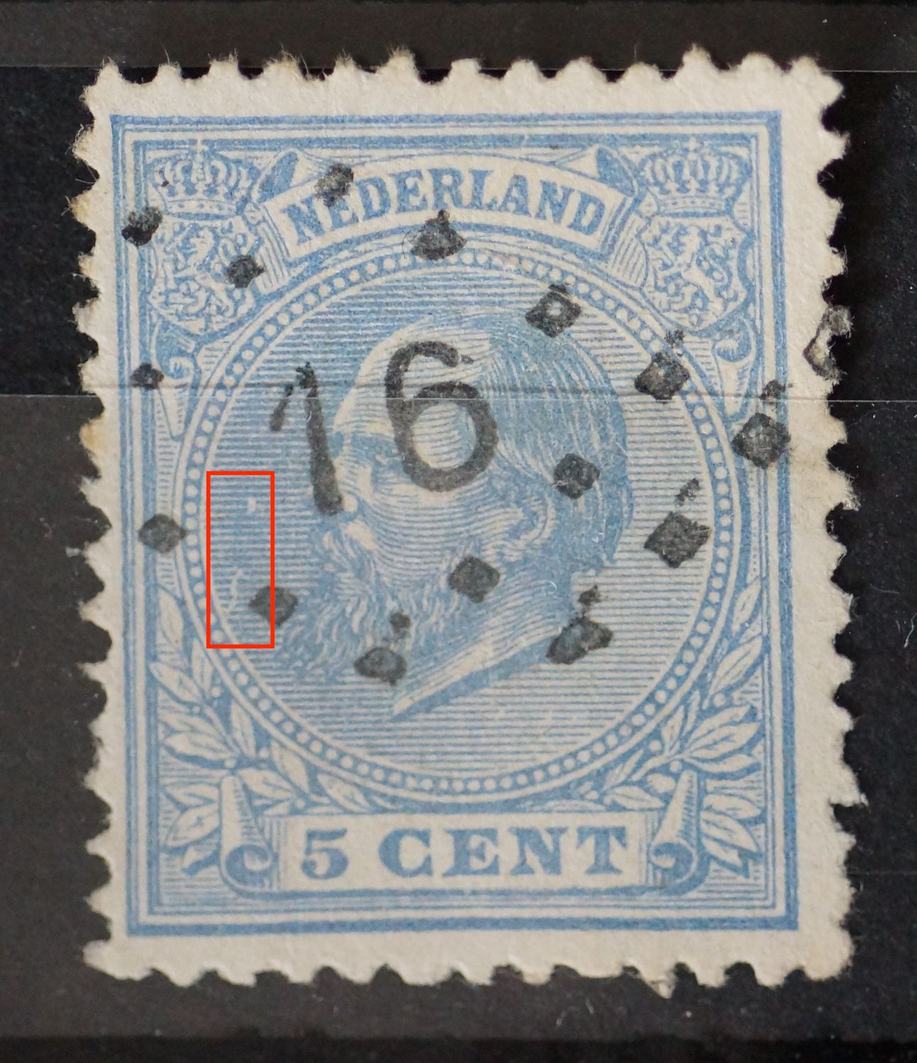 NVPH 19 - breuken / kras in arcering links