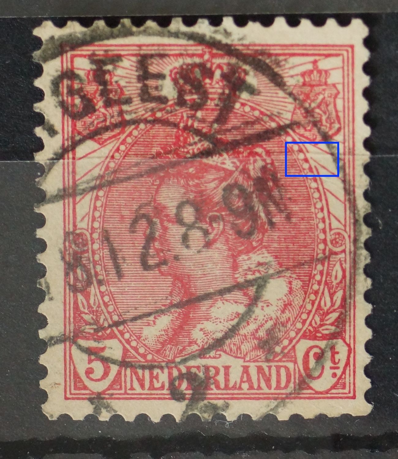 NVPH 60 - breuk in rand medaillon rechts NVPH 60 - breuk in rand medaillon rechts